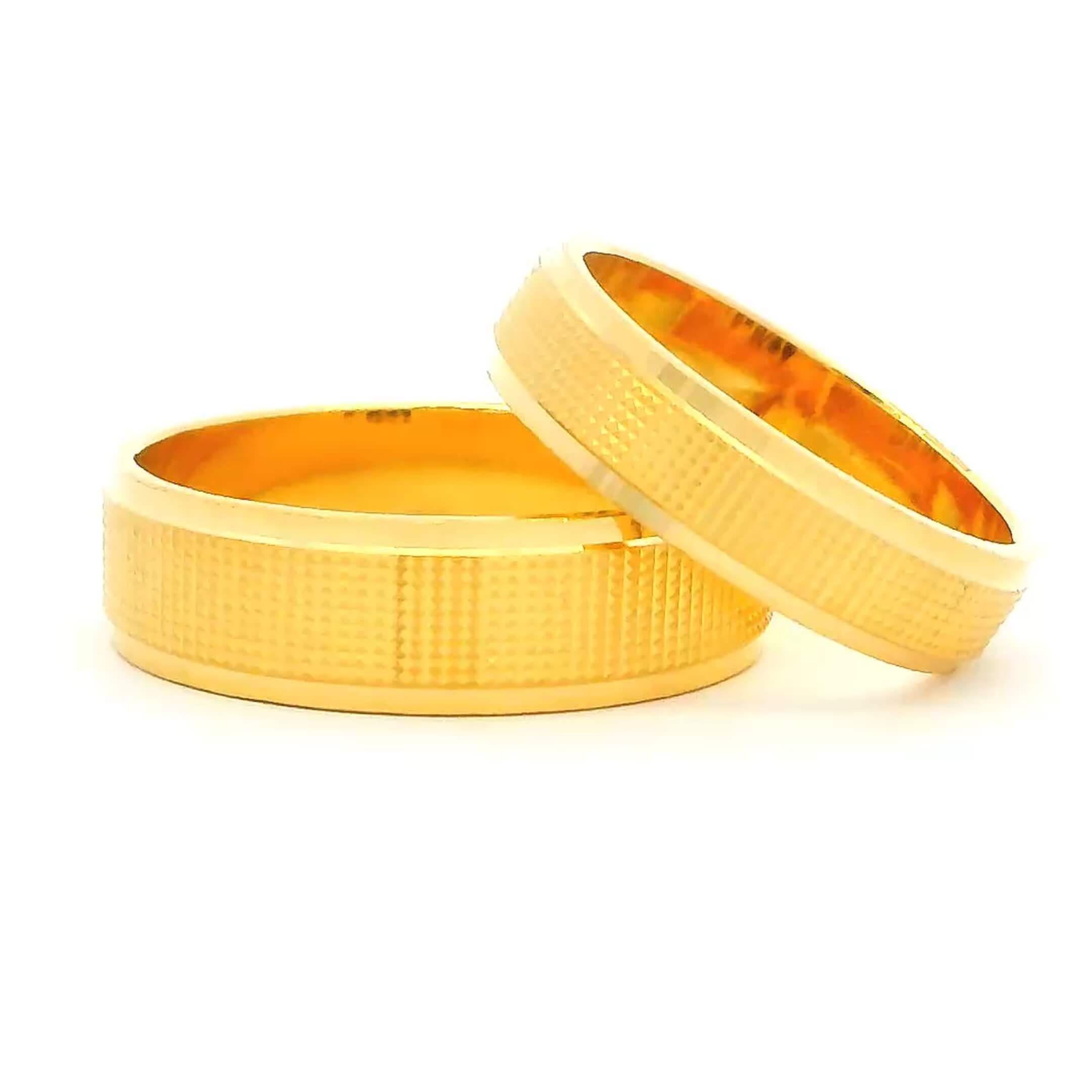 Glimmer in Love Gold Couple Rings