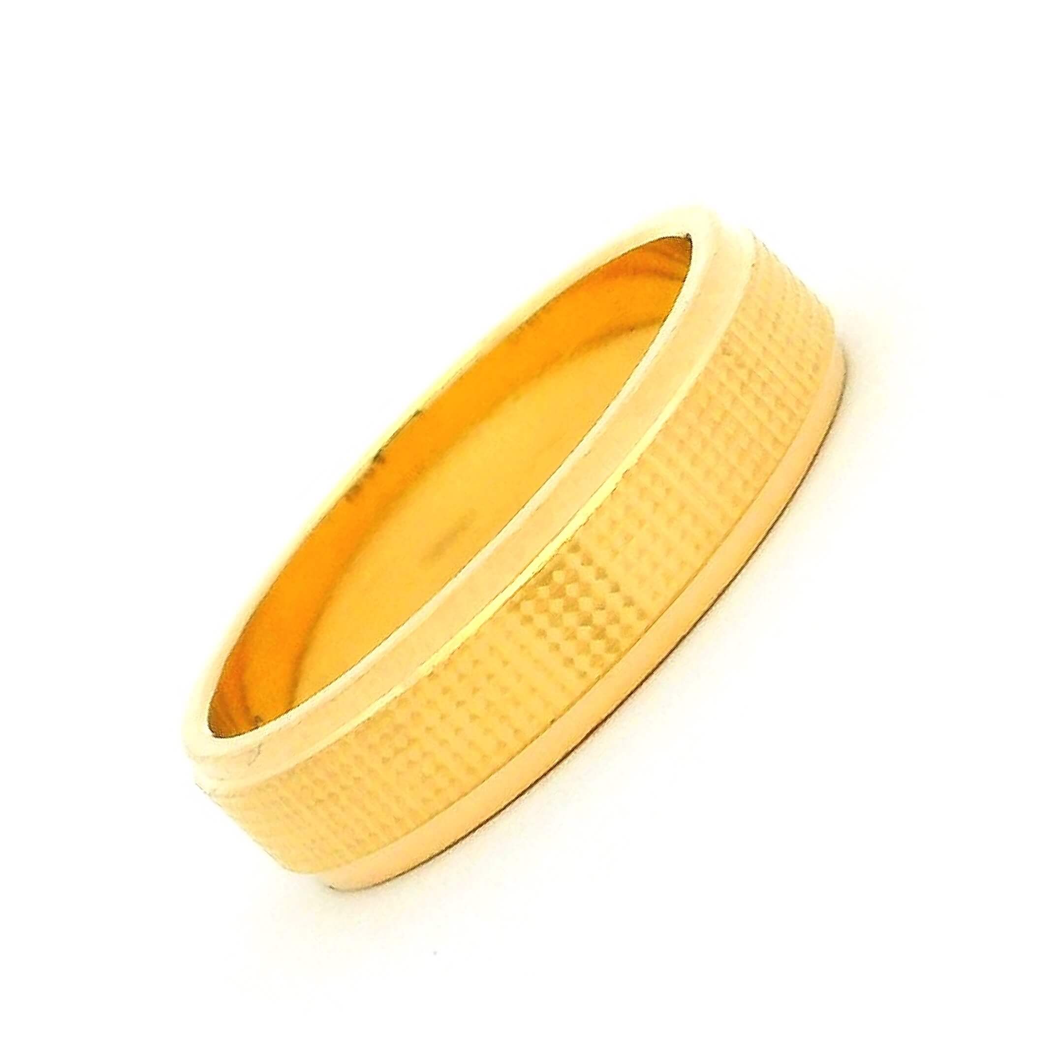 Glimmer in Love Gold Couple Rings