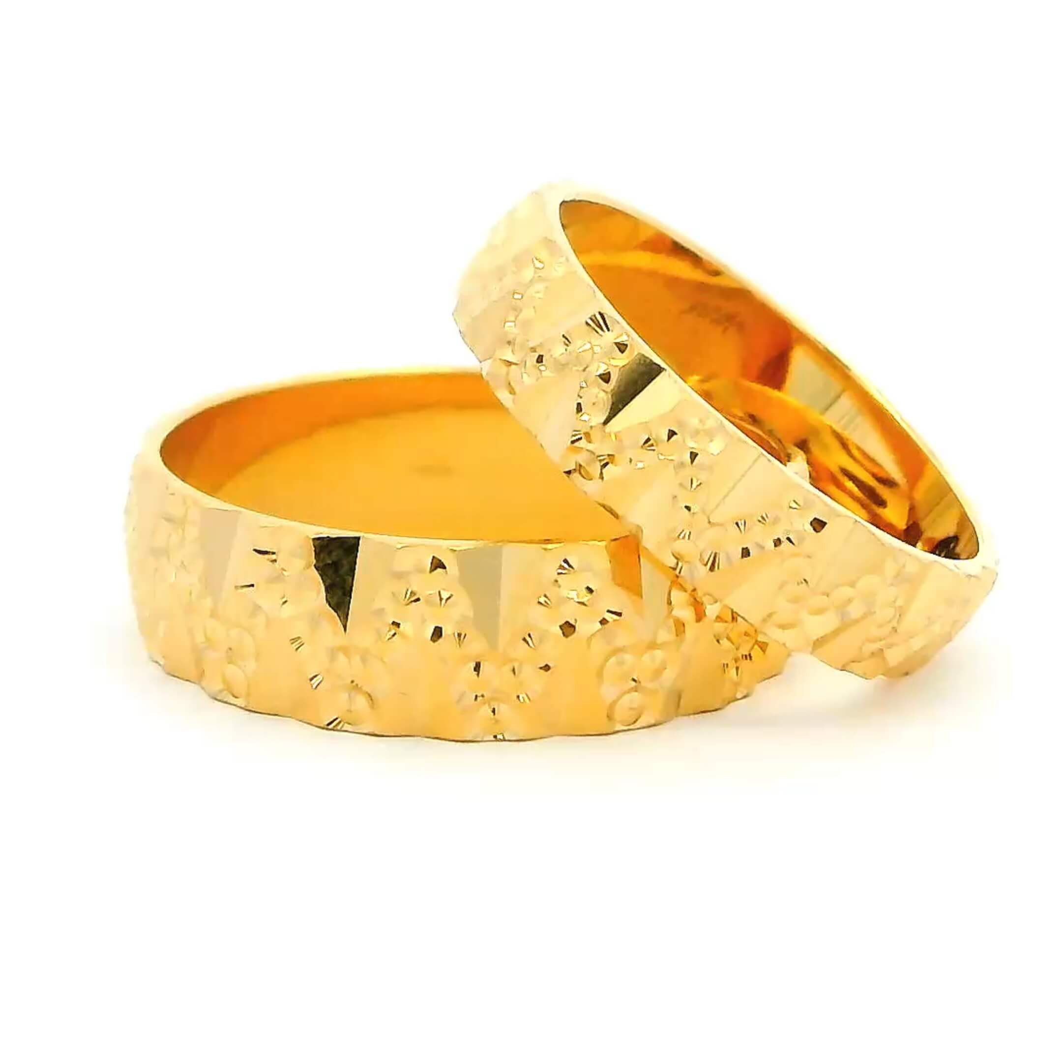 Romantic Radiance Gold Couple Rings