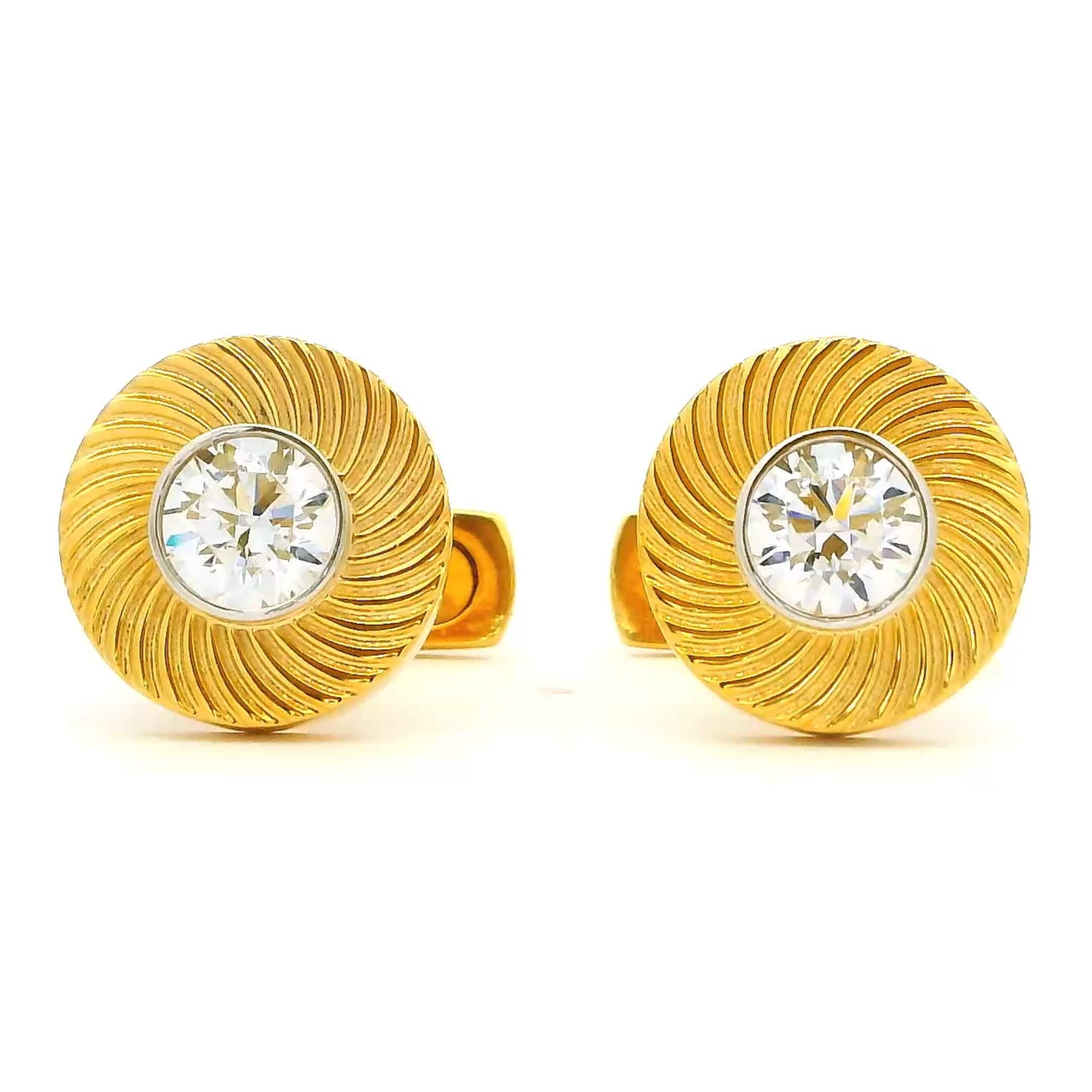 Modest Swirl Gold Cufflinks