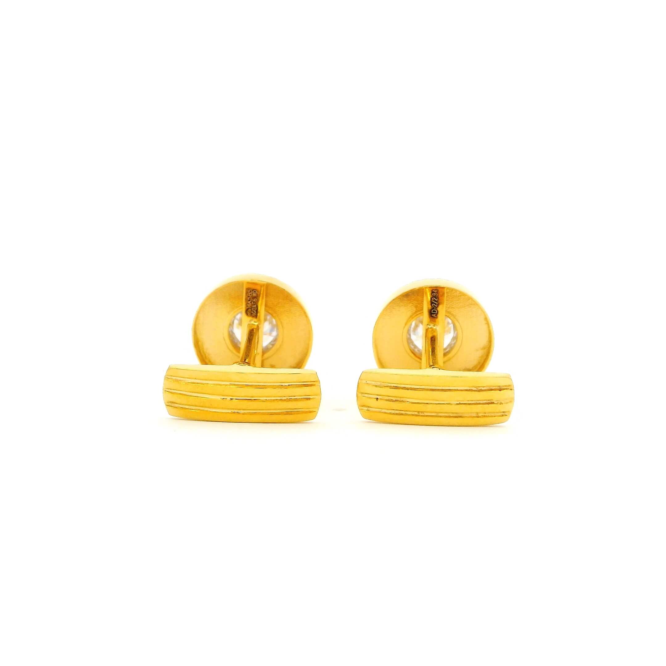 Modest Swirl Gold Cufflinks