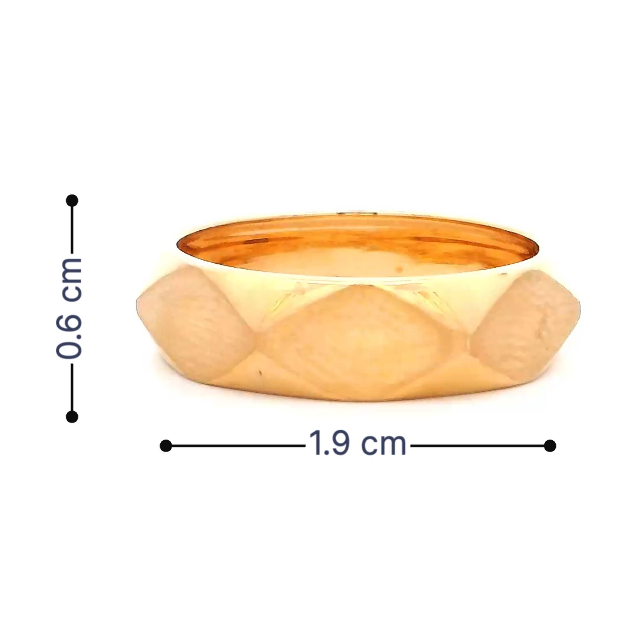 Robust Radiance Men Gold Ring