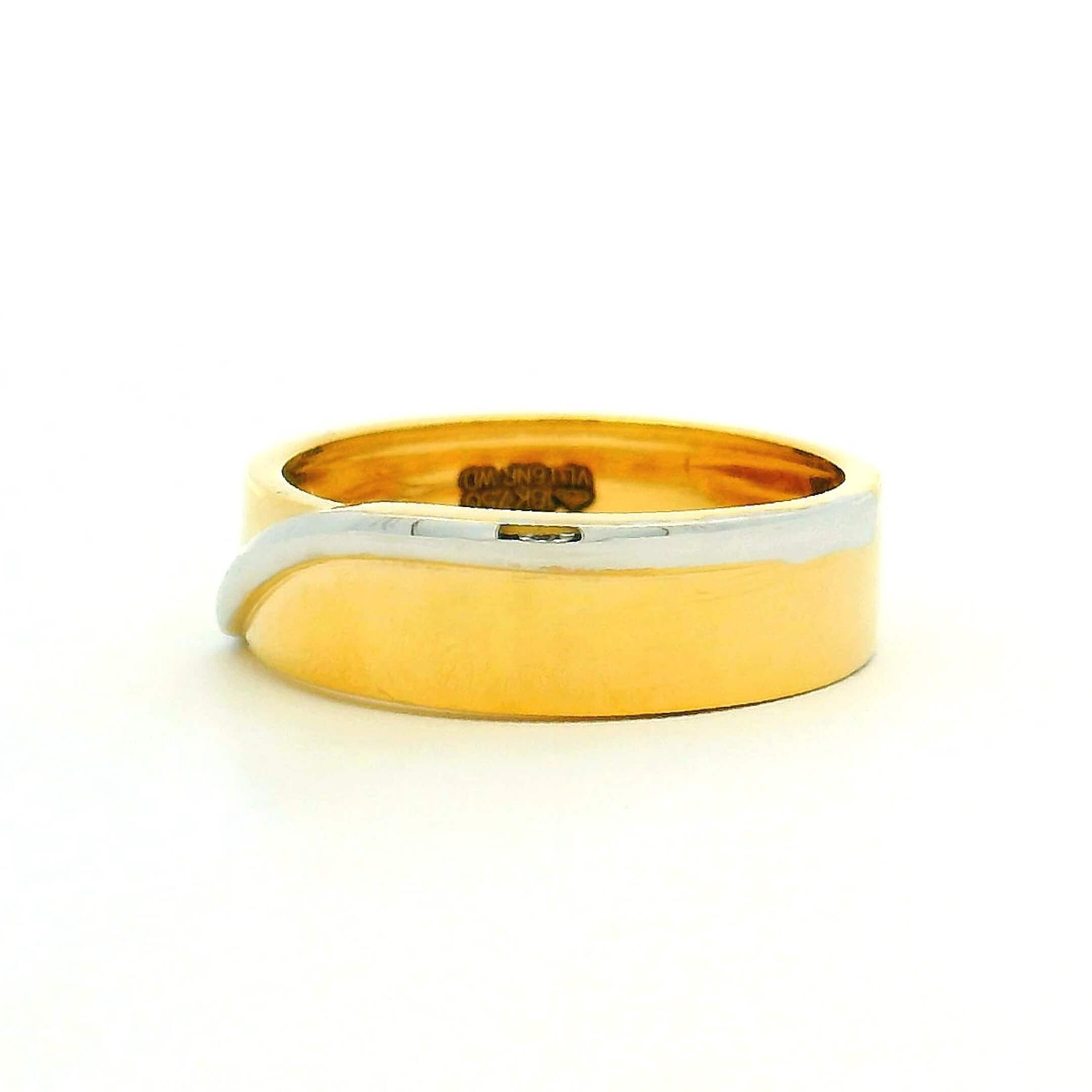 Fabulous Noblety Gold Ring for Men