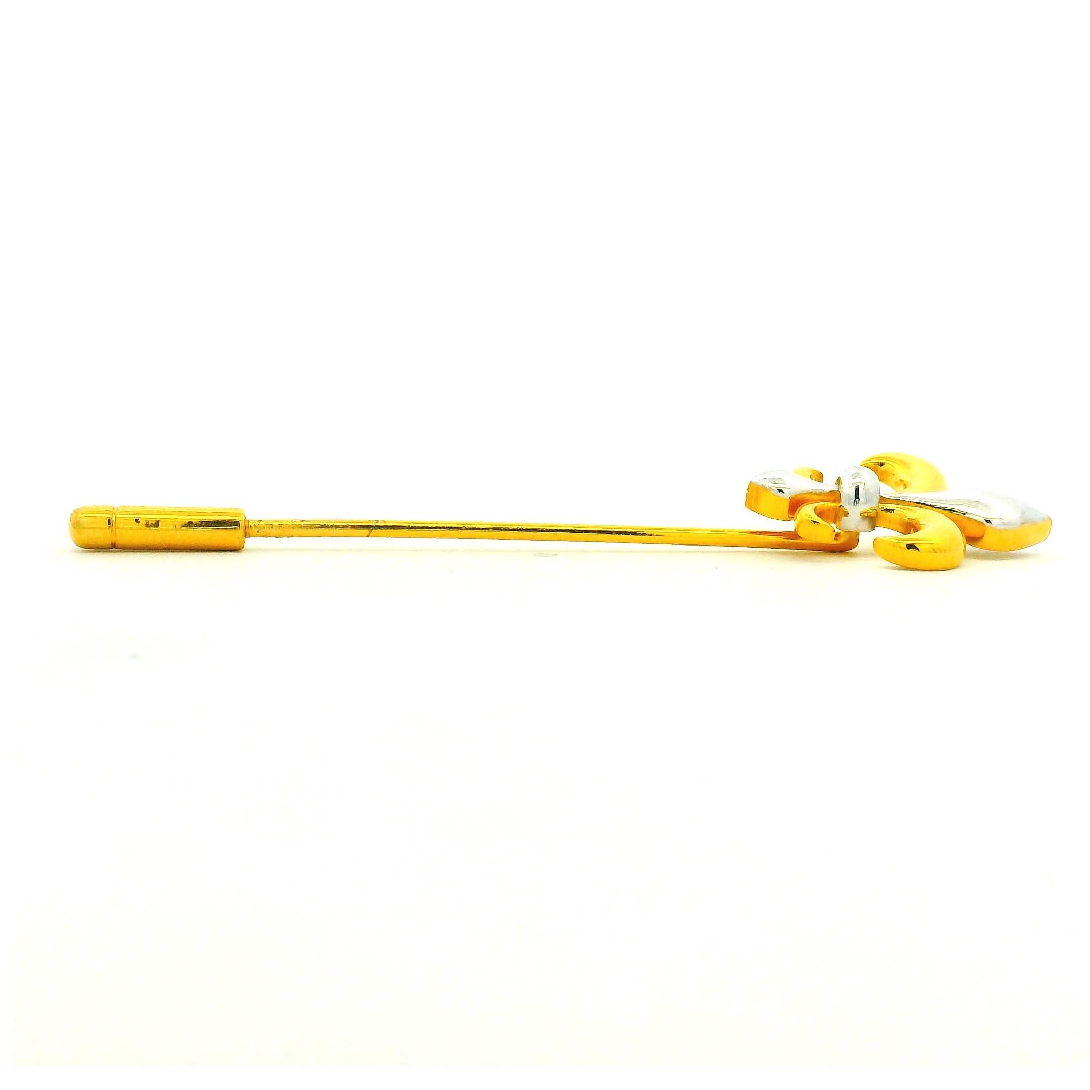 Vibrant Robust Gold Tie Pin