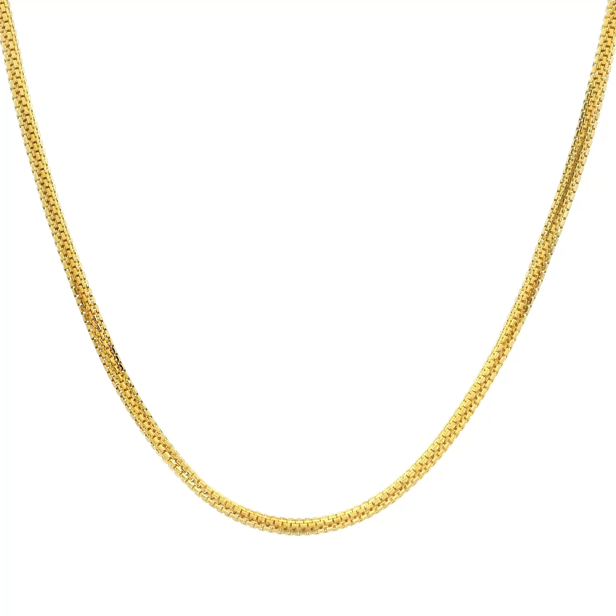 Edgy Radiance Men Gold Chain