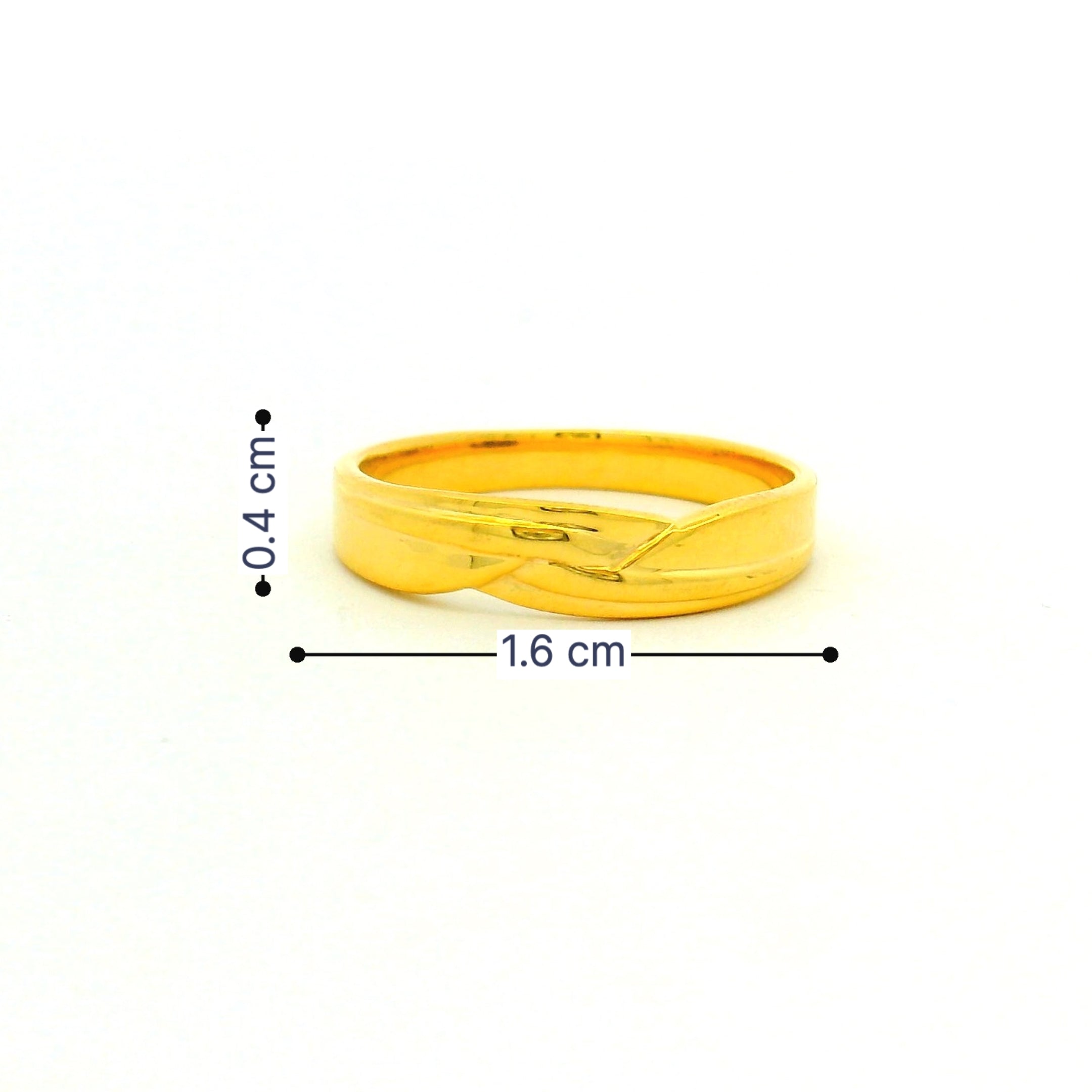 Bond in Style Gold Couple Rings