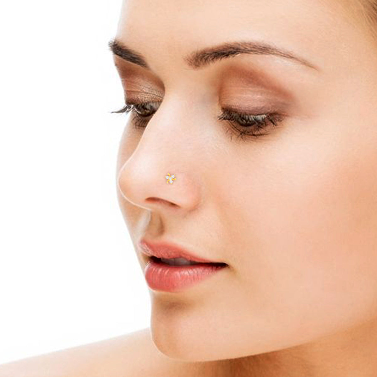 Delicate Clover Diamond Nose Pin