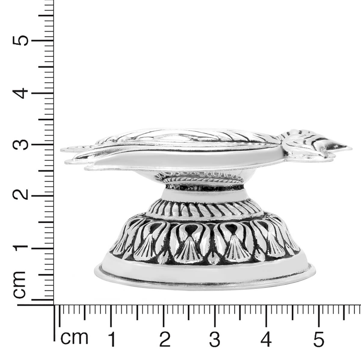 Mesmeric Lotus Silver Diva