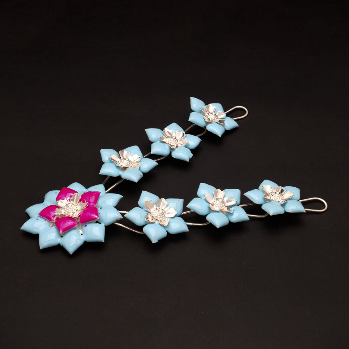 Cyan Grace Silver Flora Kanthi Haar
