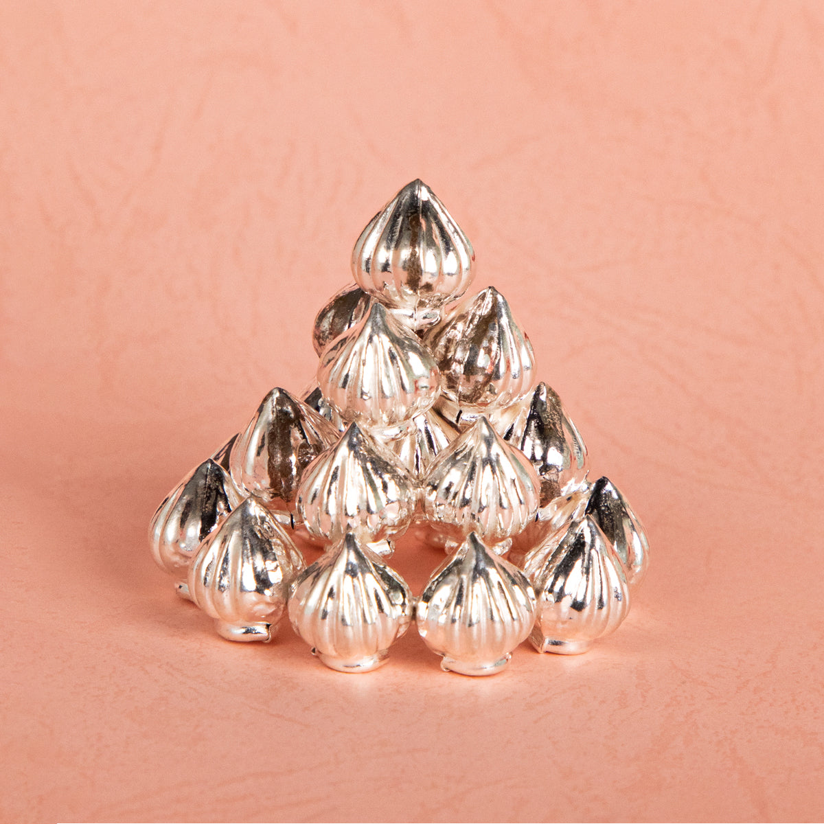 Shimmering Grace Silver Modak