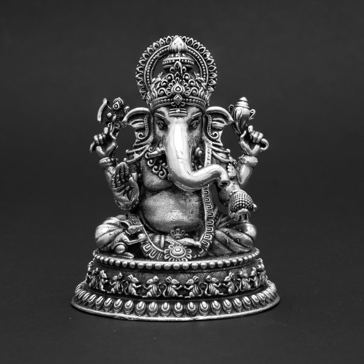Auspicious Asthetic Ganapati Silver Idol