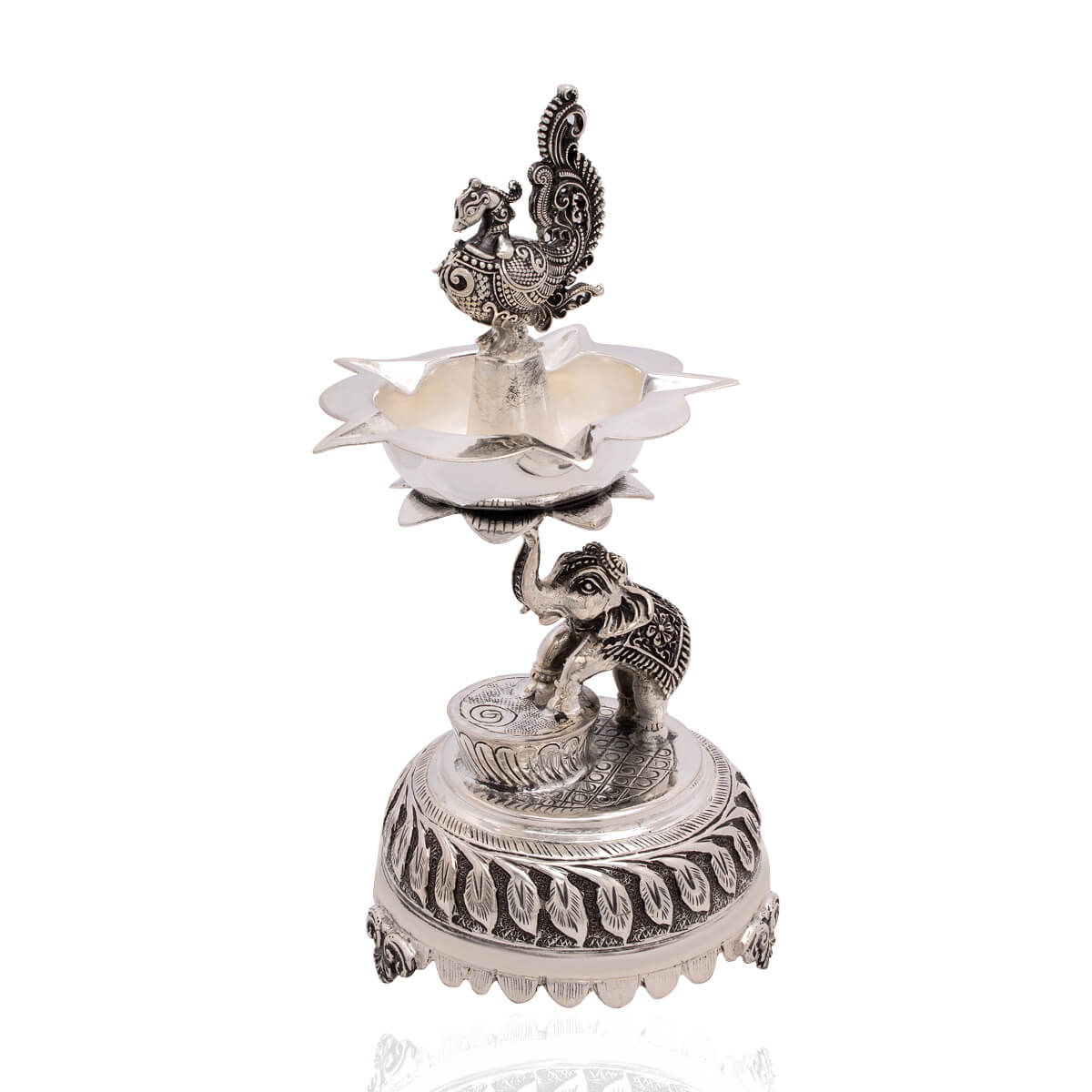 Mesmeric Peacock Elegance Silver Samai