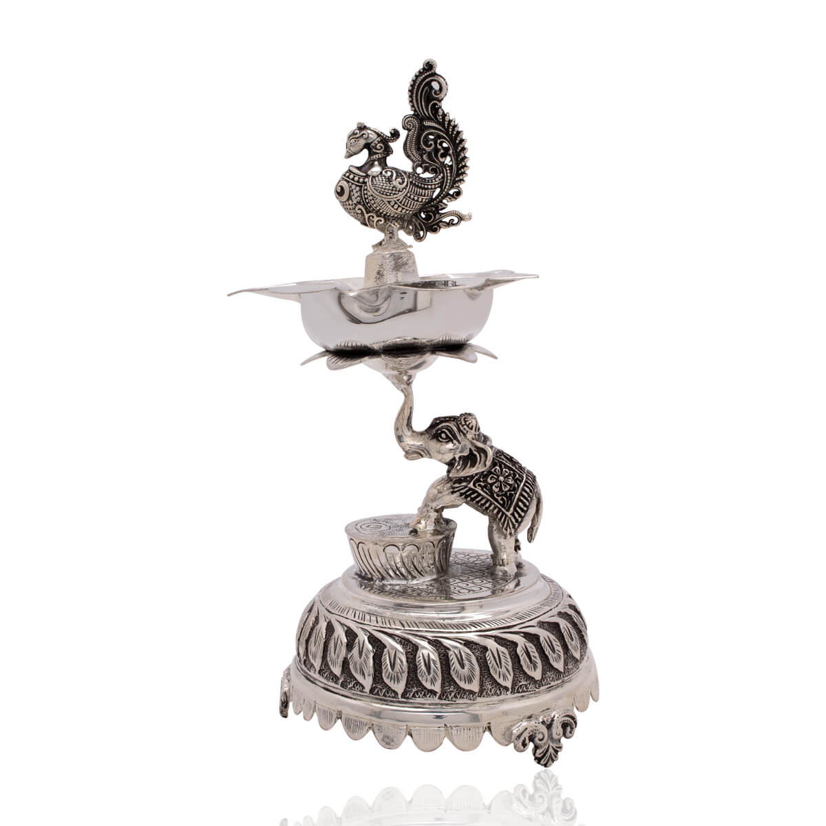 Mesmeric Peacock Elegance Silver Samai