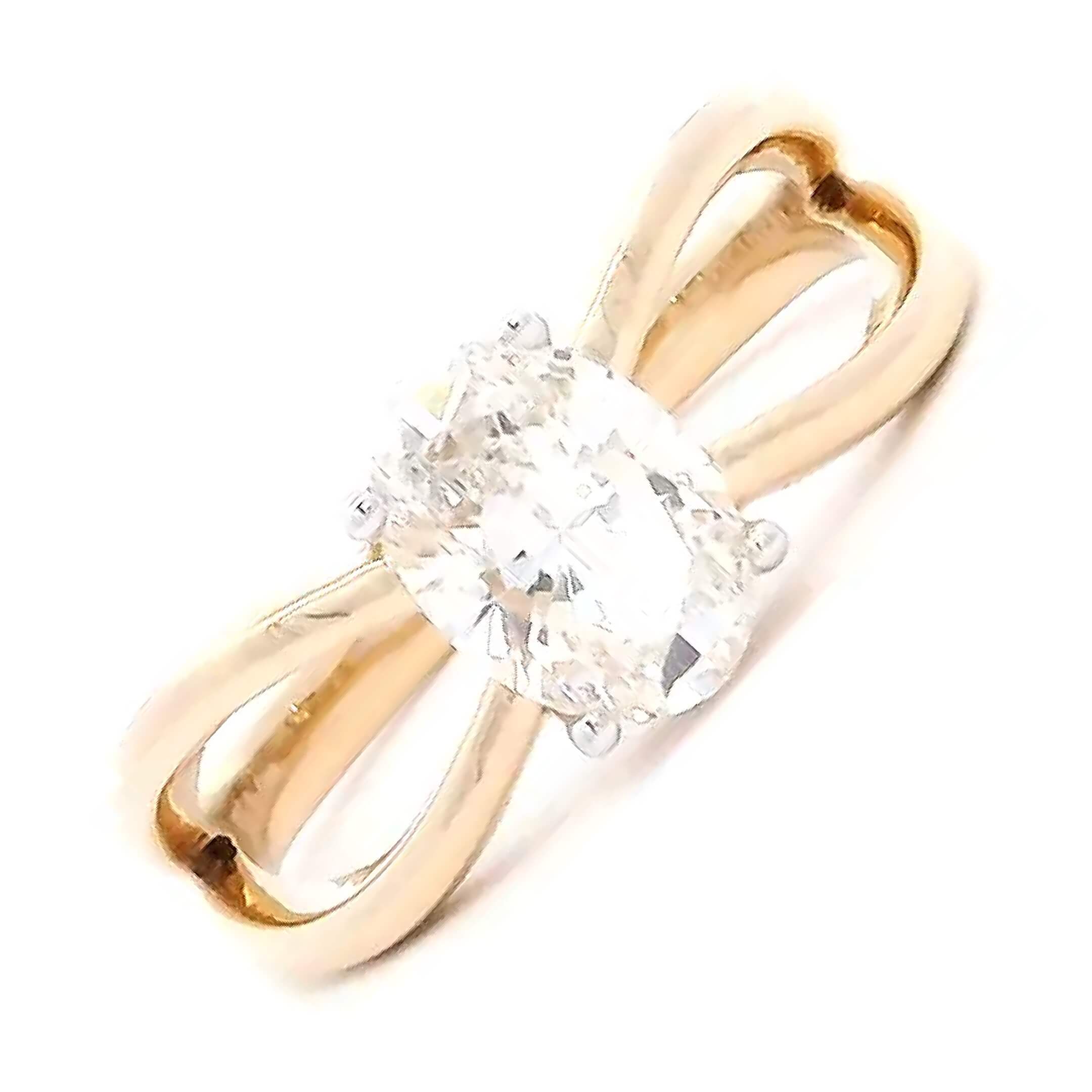 Simply Glorious 9K Women Lab Grown Diamond Ring