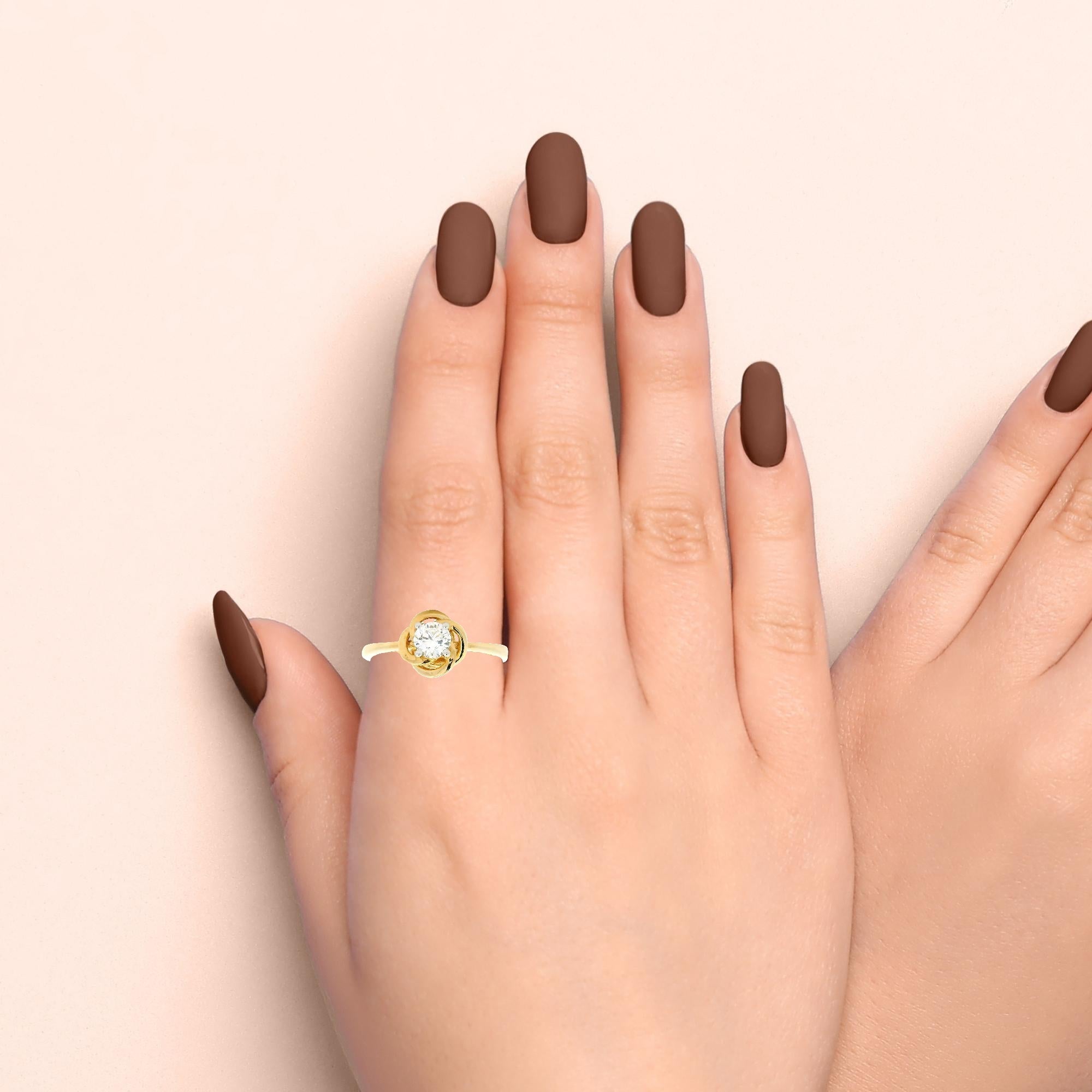 9K Lab Grown Diamond Ring