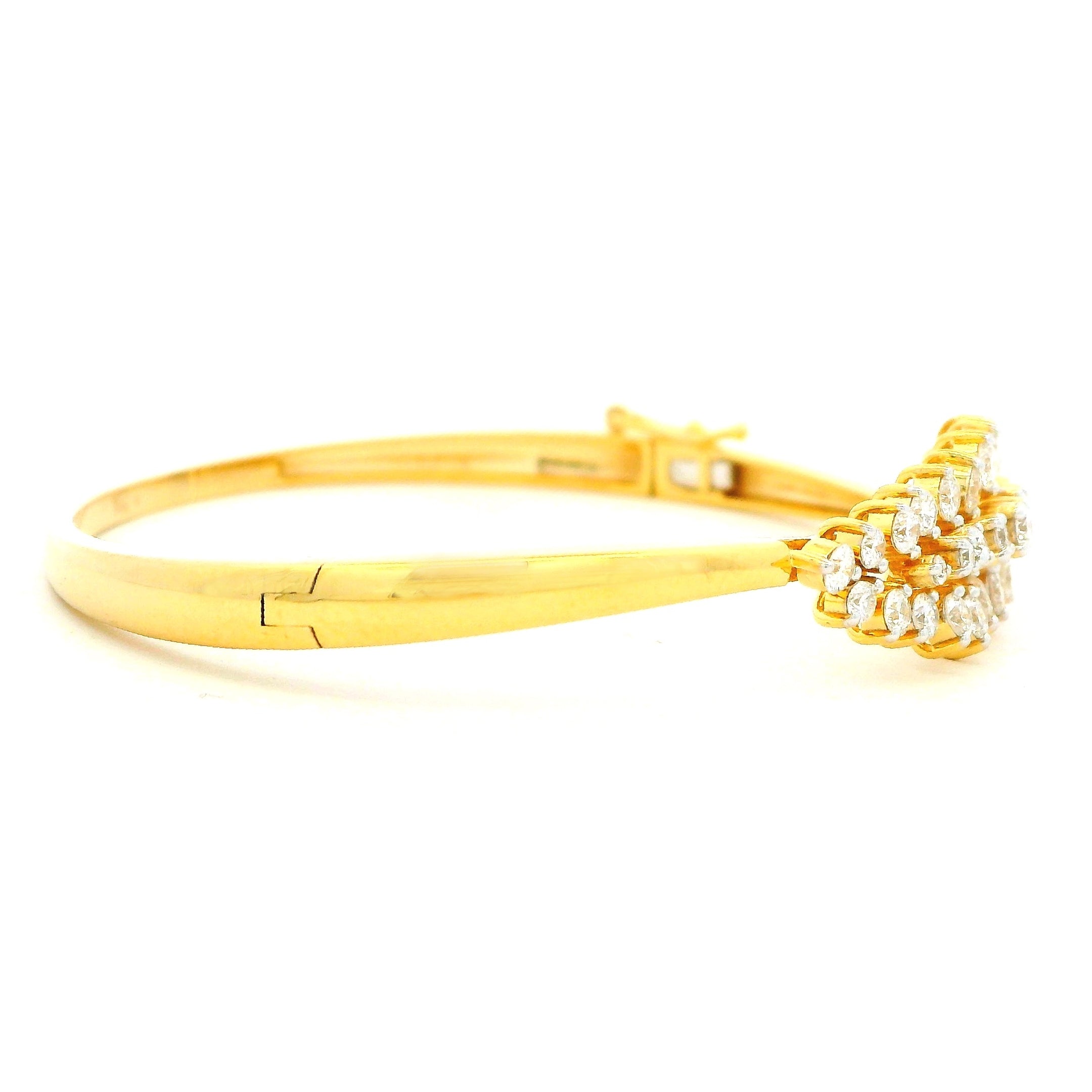 9K Lab Grown Diamond Bracelet