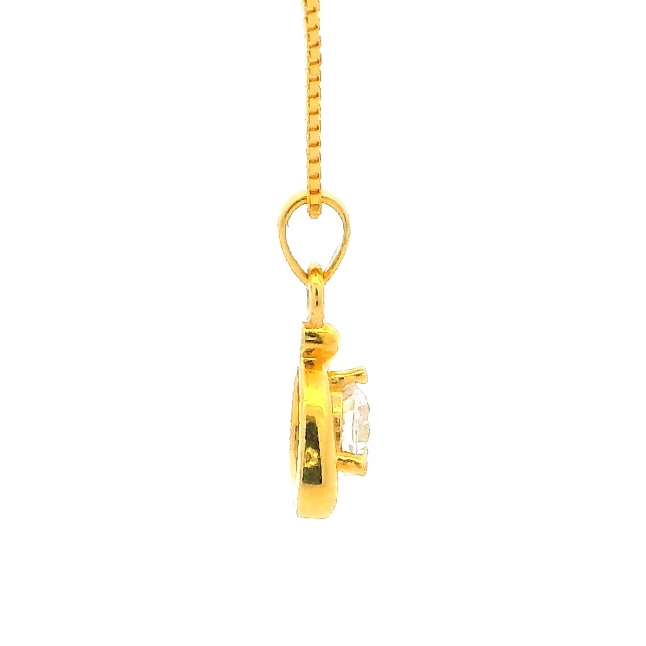 Riveting Shine Gold Pendant
