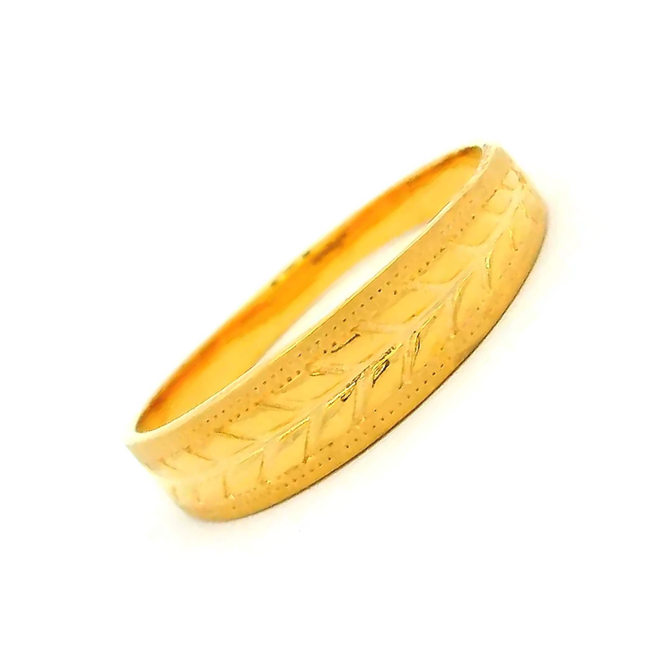 Asthetic Marvel Gold Ring for Women