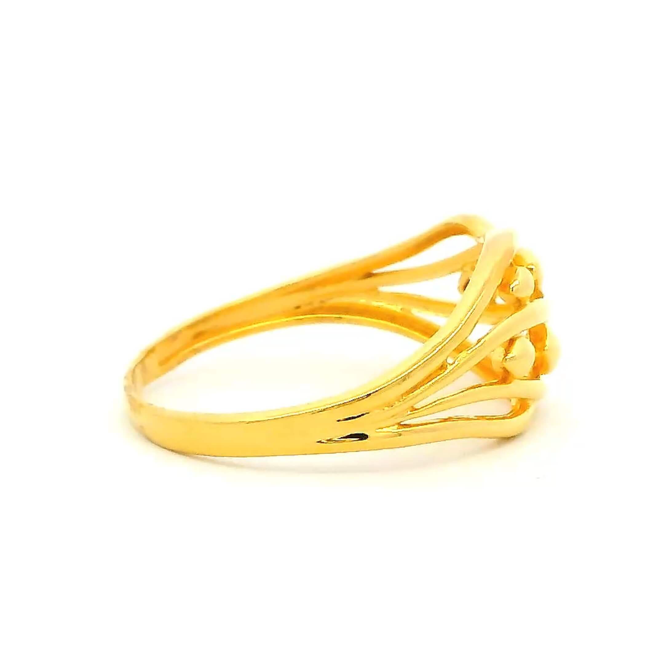 Riveting Curve Gold Ring for Women