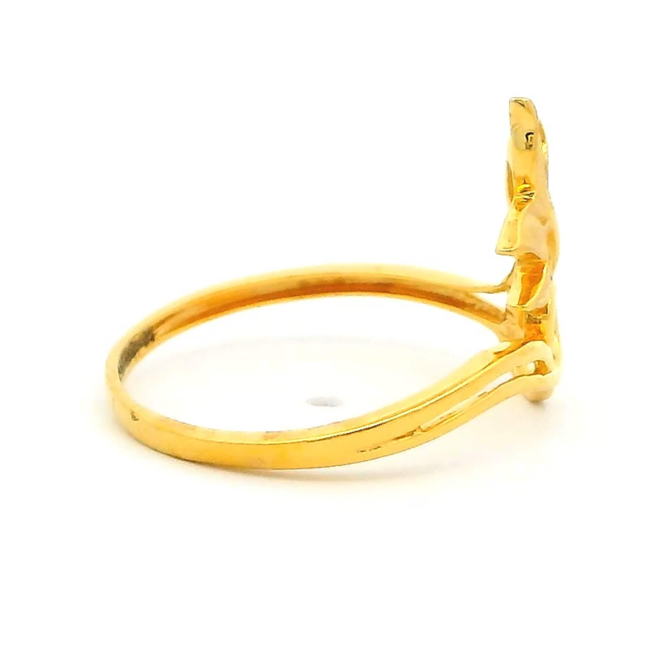 Riveting Petal Gold Ring for Women