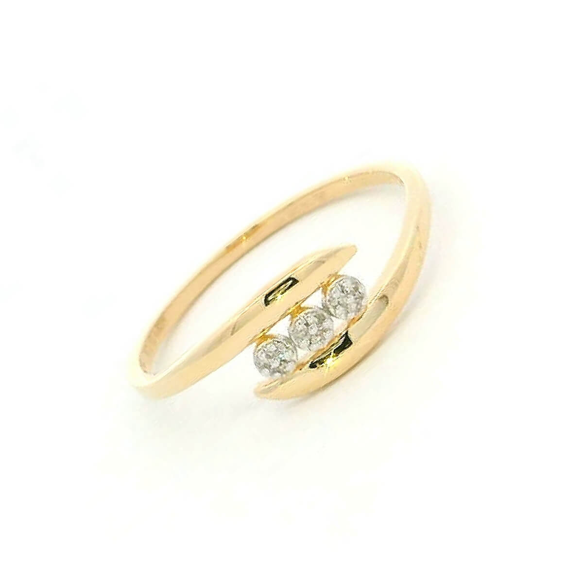 Soft Swirl 14K Diamond Ring