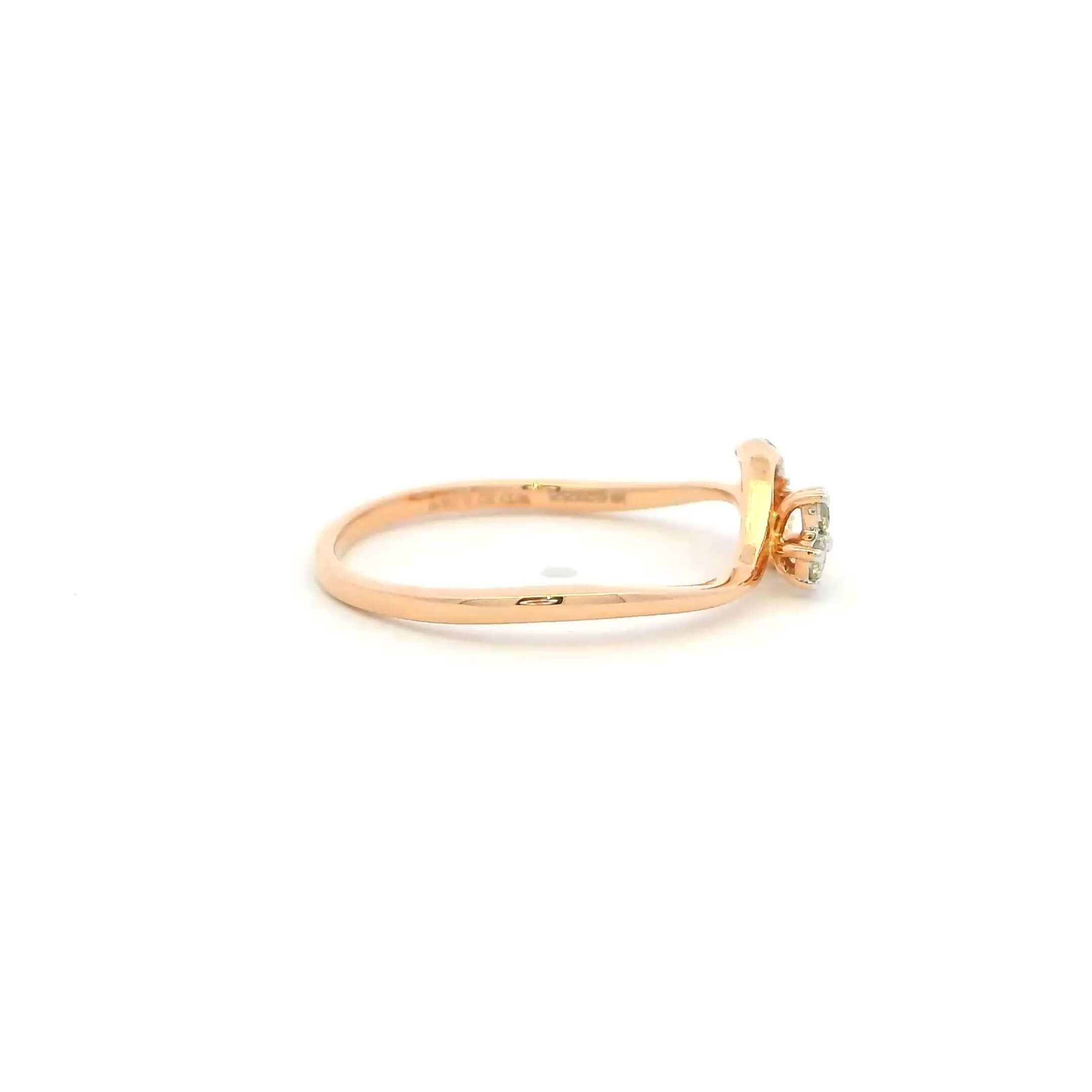 Luxuriant 14K Diamond Ring