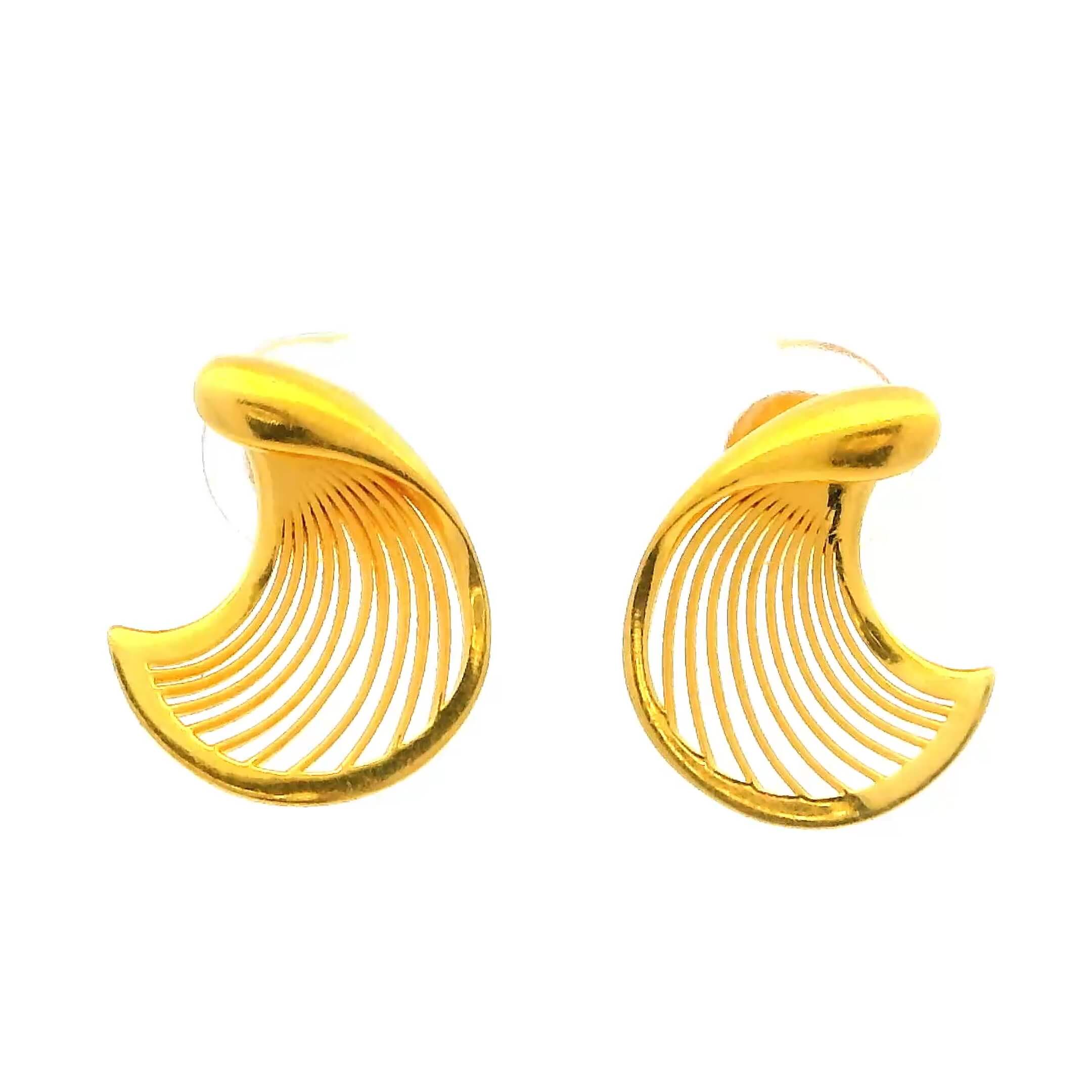 Swirl in Glam Gold Studs