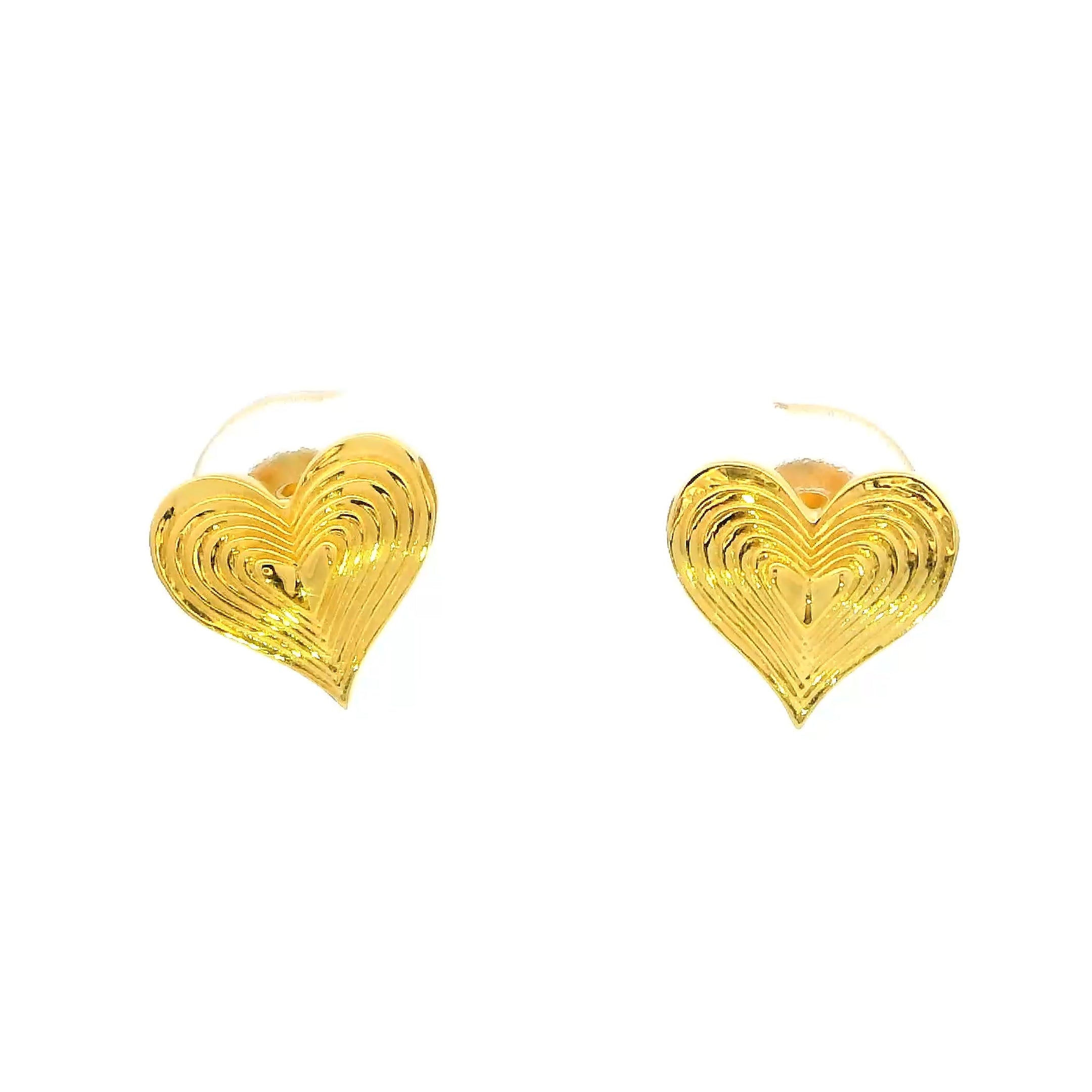 18K Dainty Gleaming Gold Heart Studs for Women