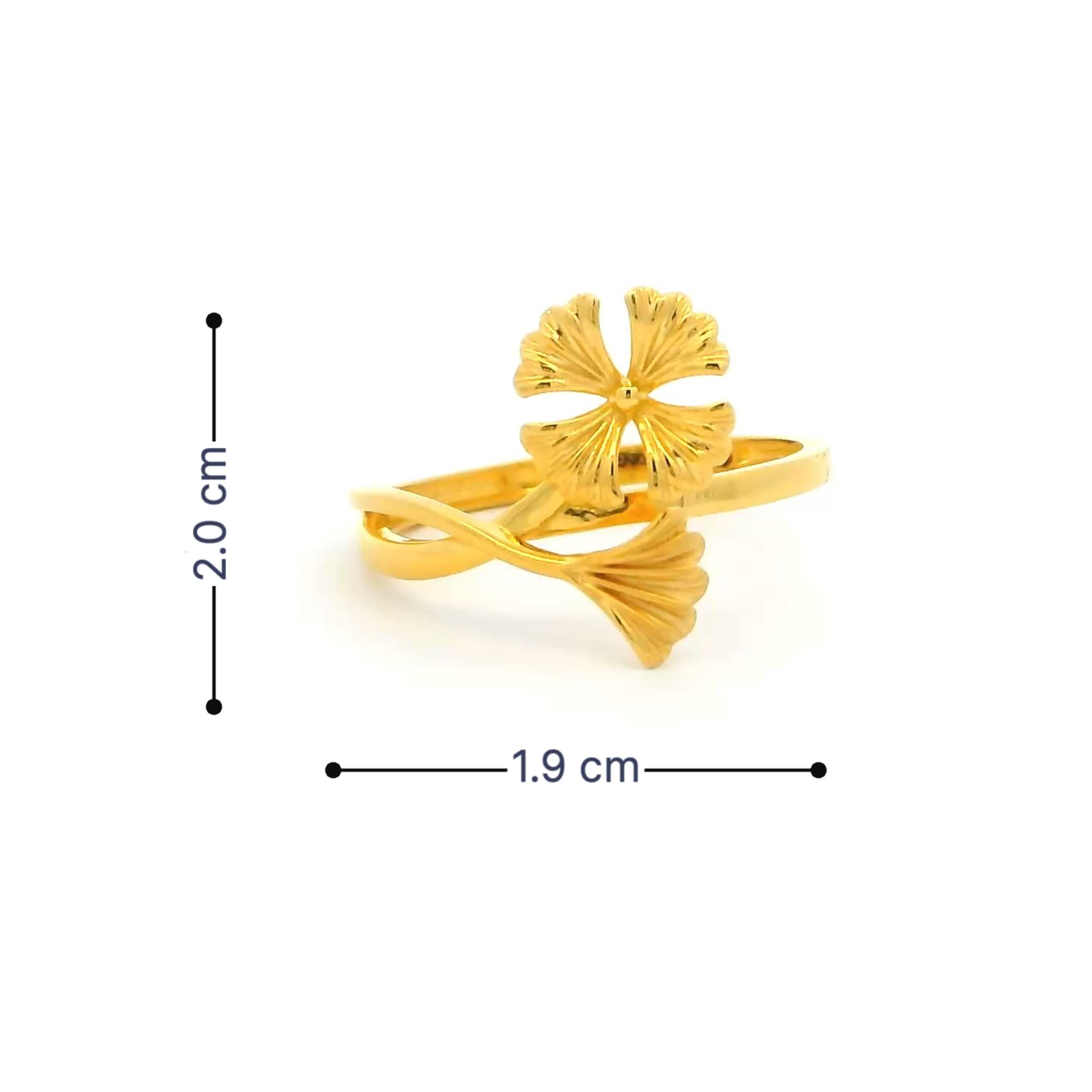 Petal Charm Gold Ring