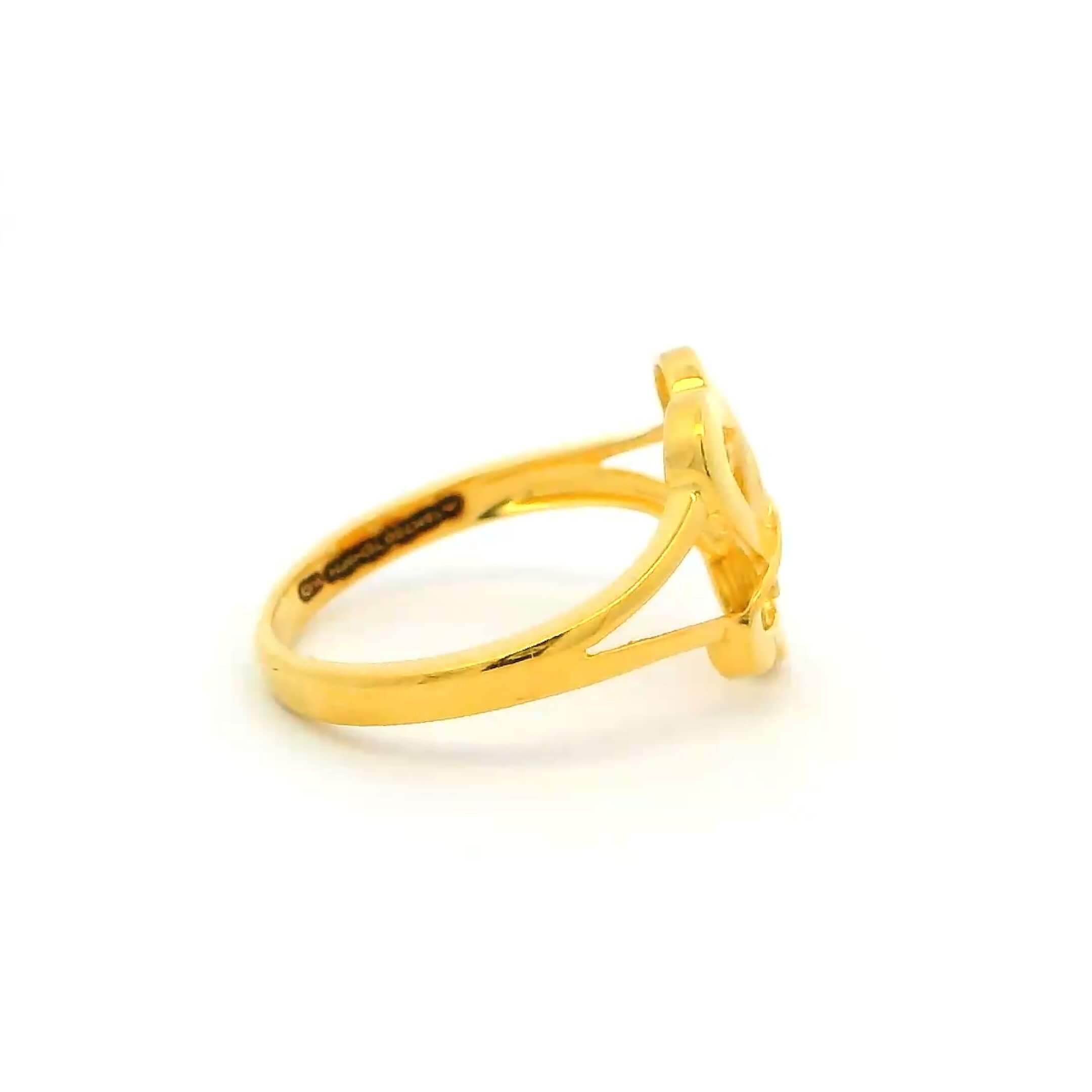 Delicate Hearts Gold Ring for Women