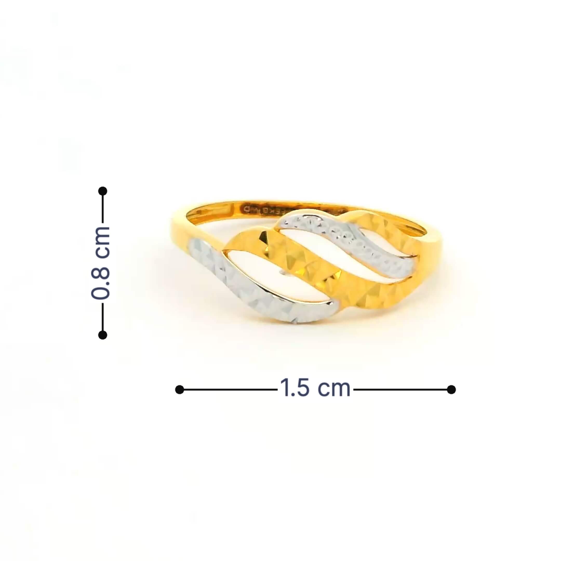 Sassy Swirl Gold Ring for Women