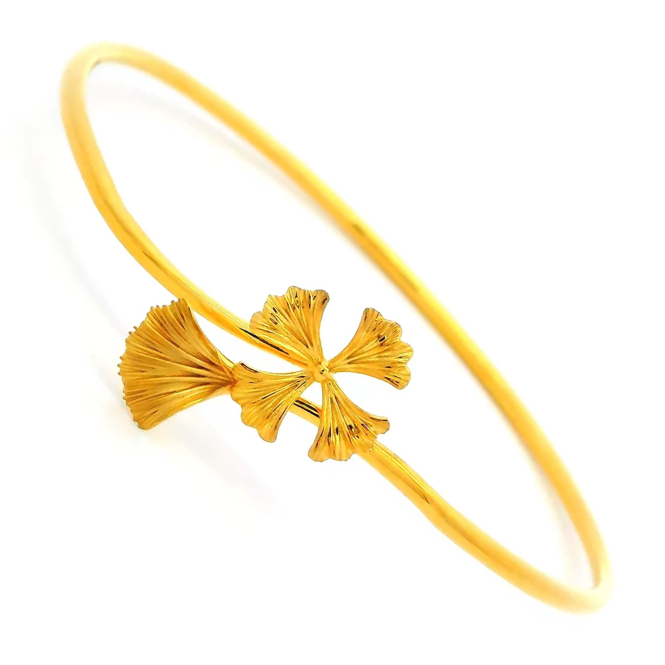 Graceful Clover Gold Womens Bracelet