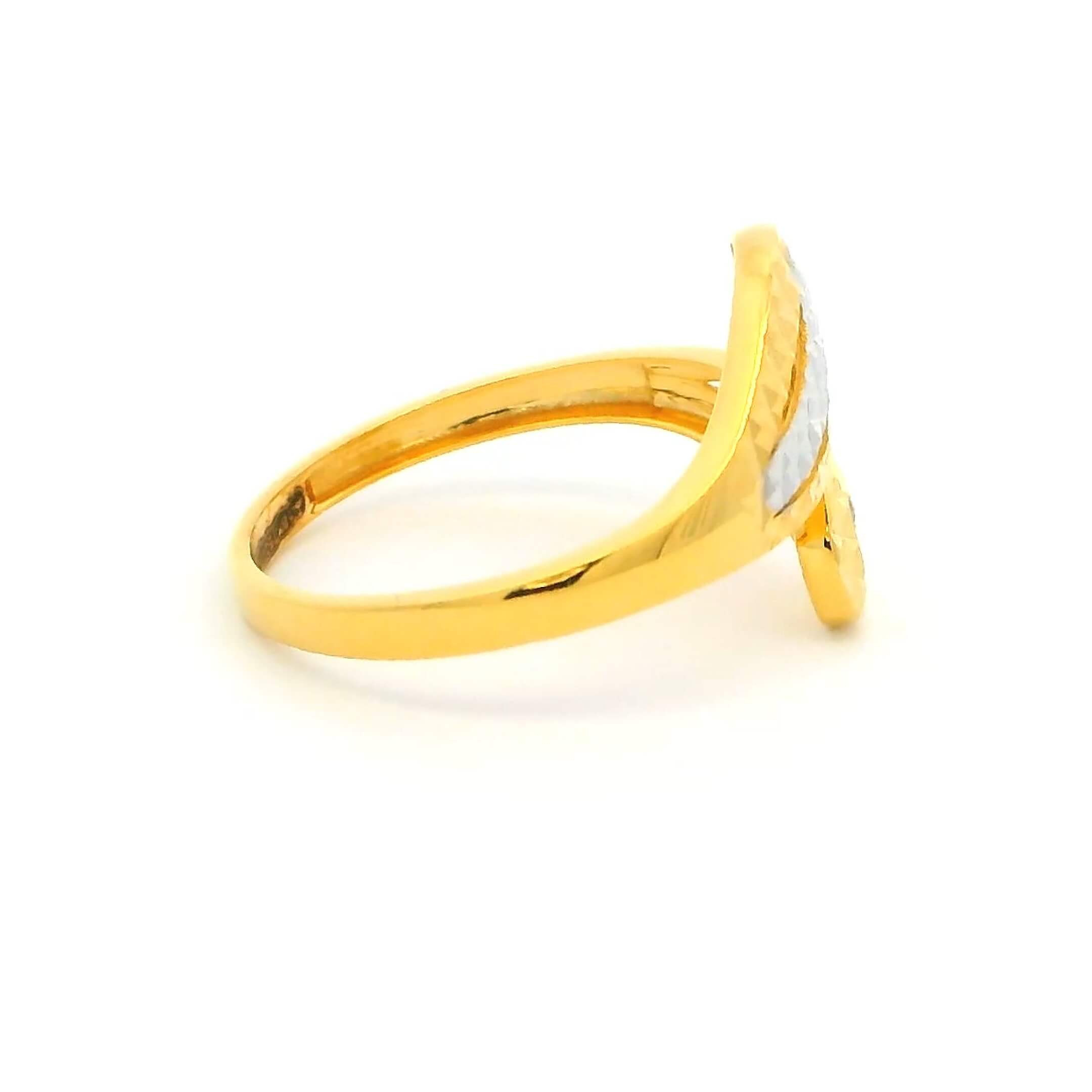 Trendy Twist Gold Ring