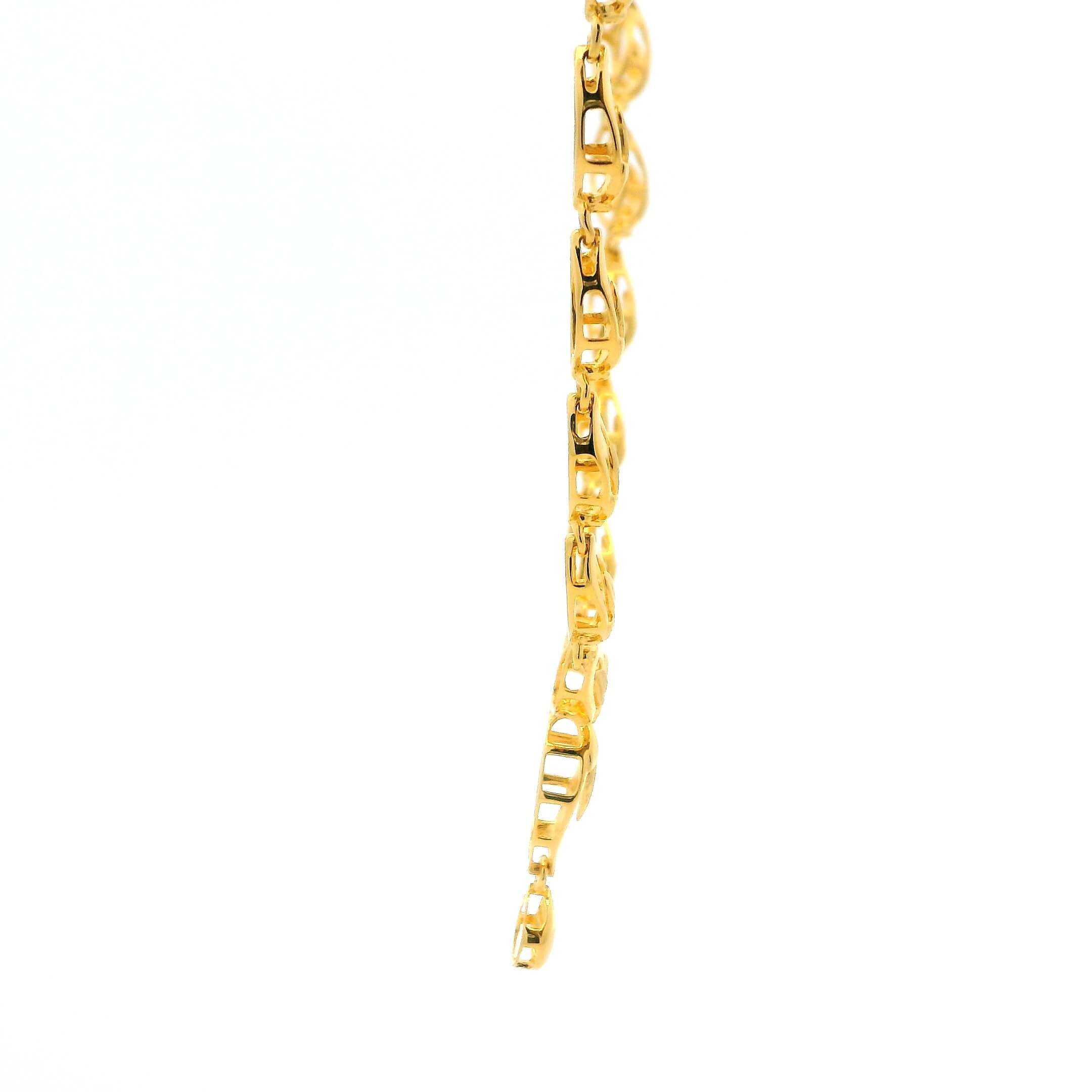 Pristine Glow Gold Necklace
