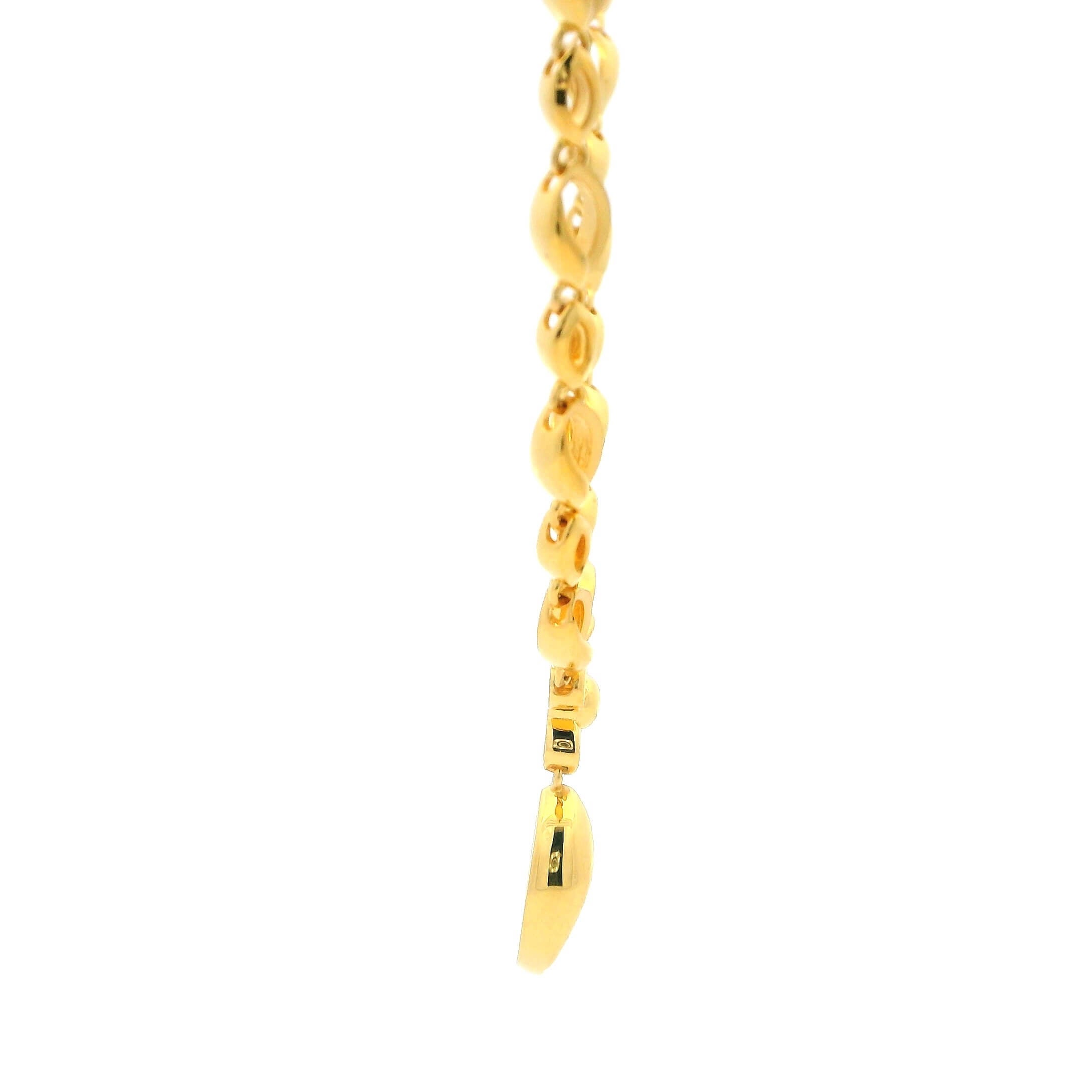 Delicate Luxury Gold Necklace
