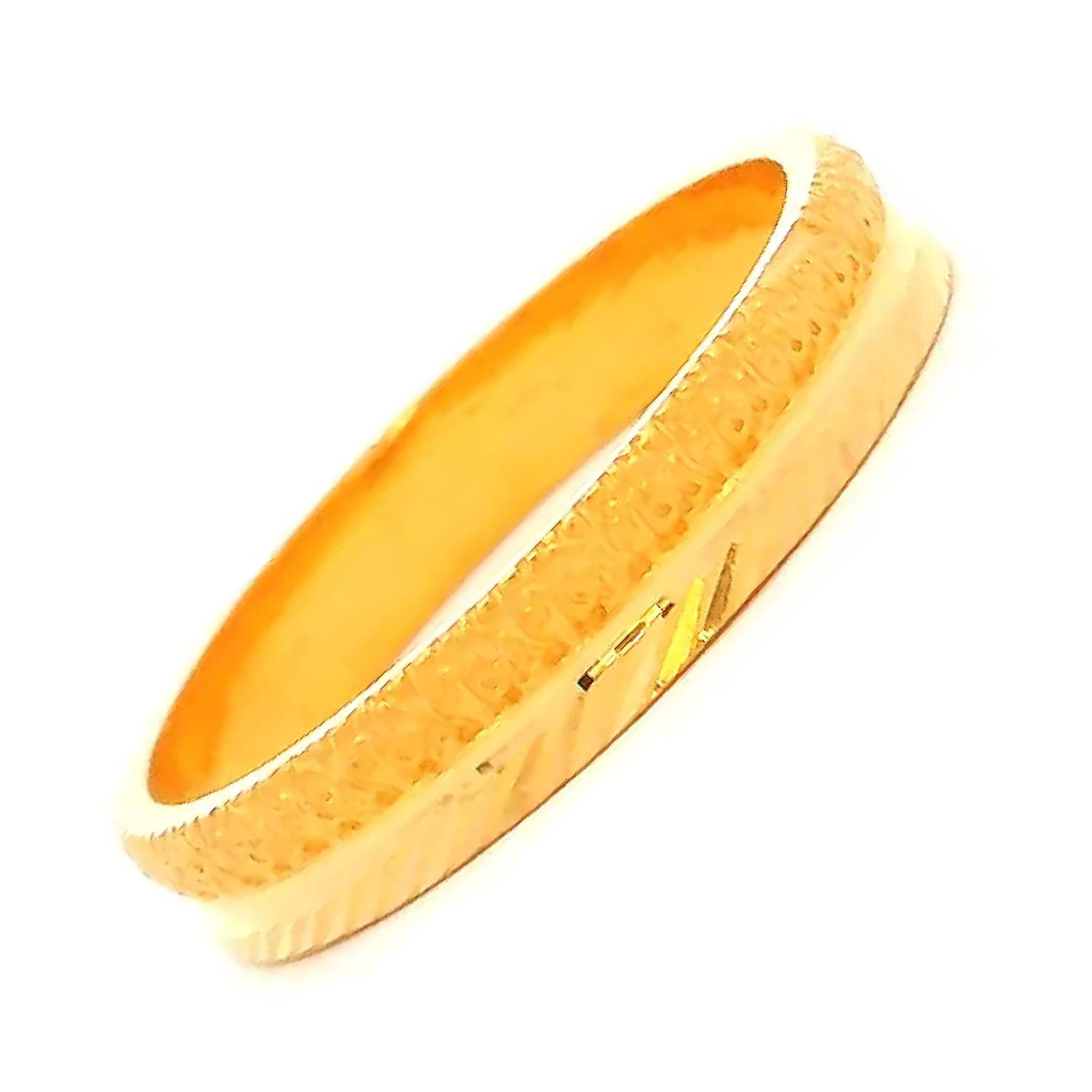 Quiet Spark Gold Ring