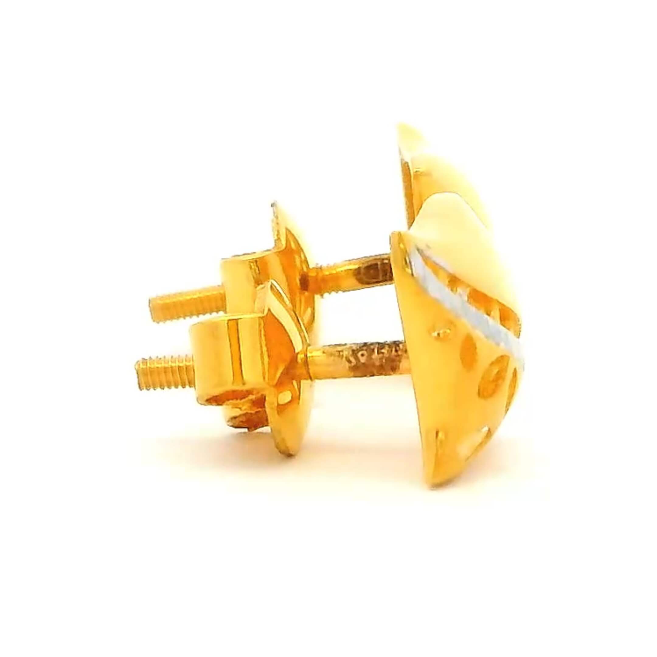 Posh Style Gold Studs