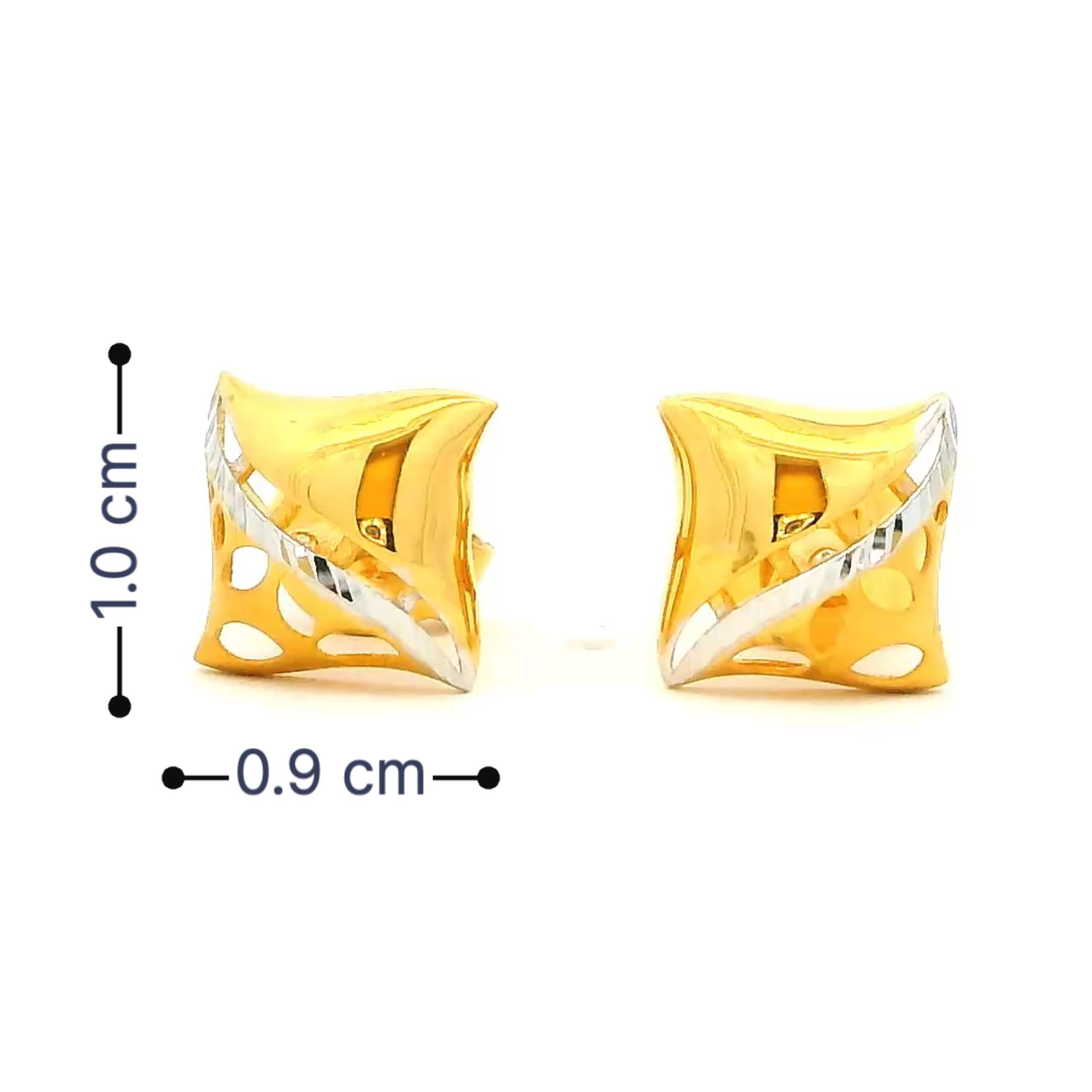 Posh Style Gold Studs