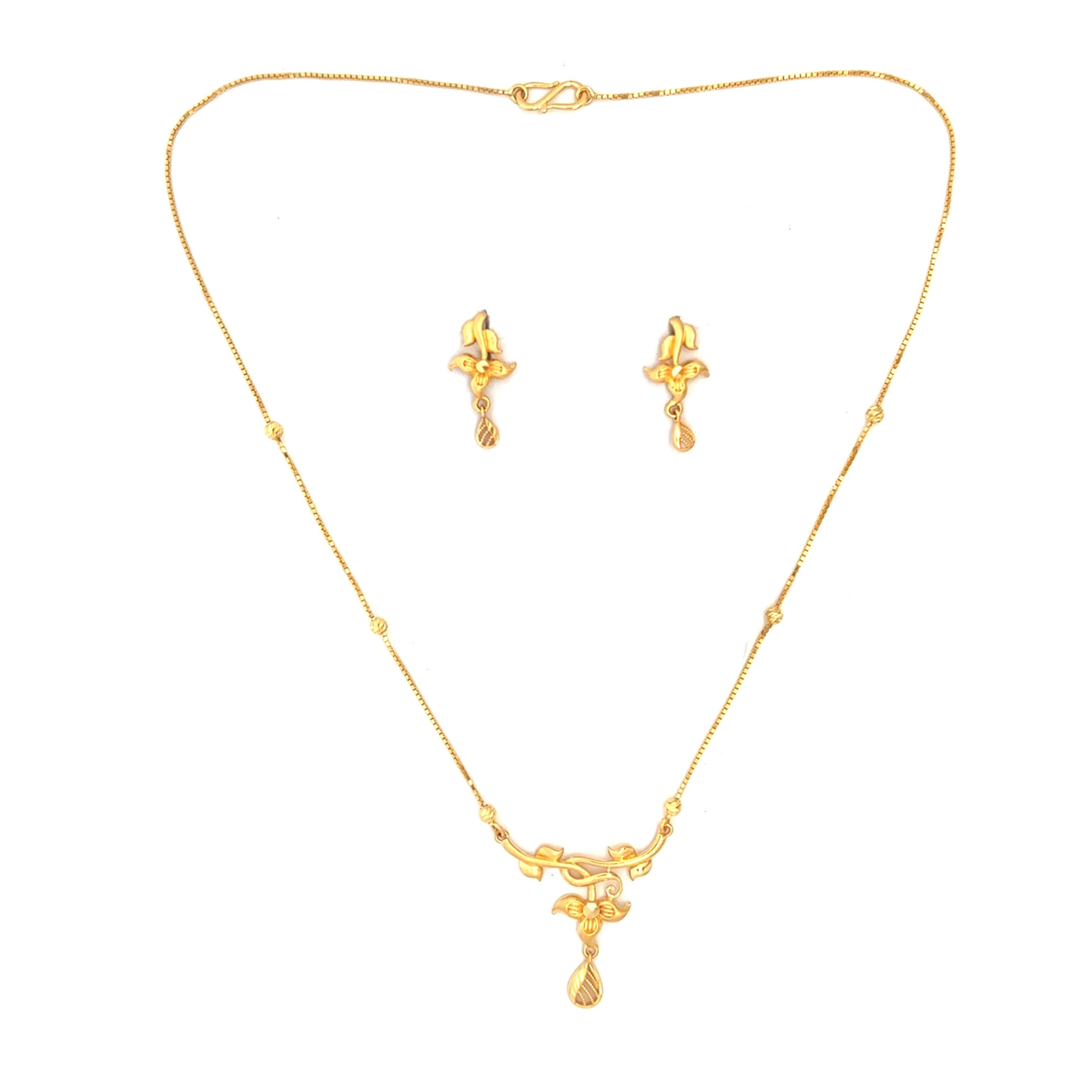 Garden Whisper Gold Necklace Set