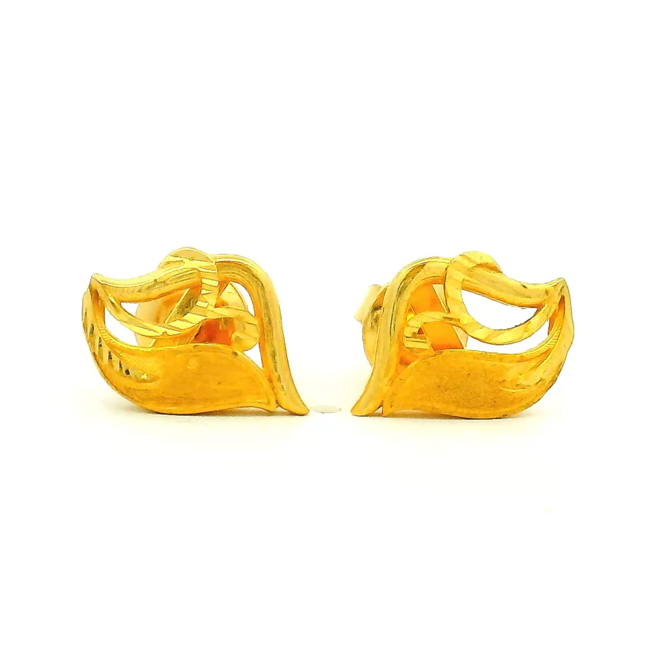 Fascinating Gleam Gold Studs