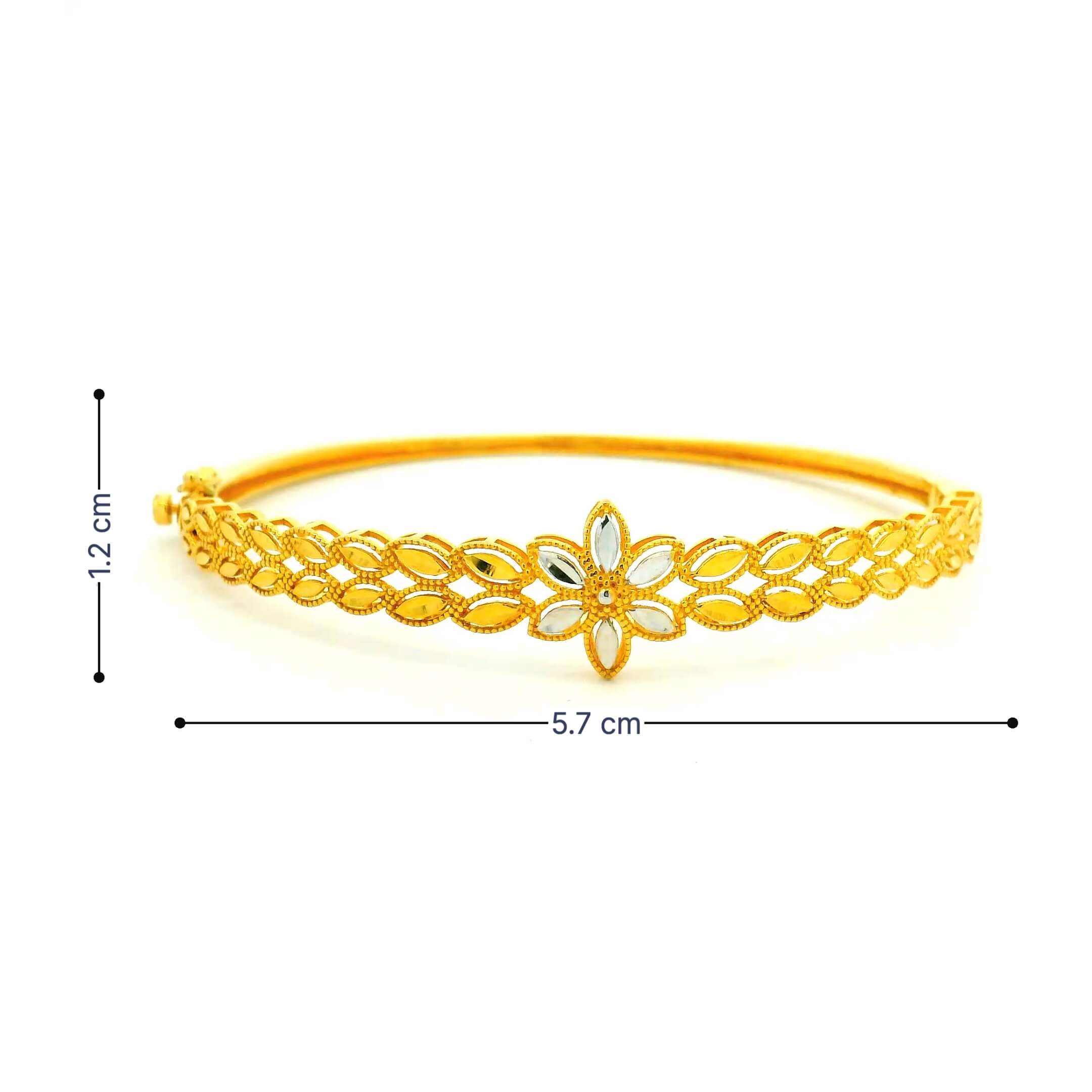 Enchanting Floral Shine Gold Bracelet