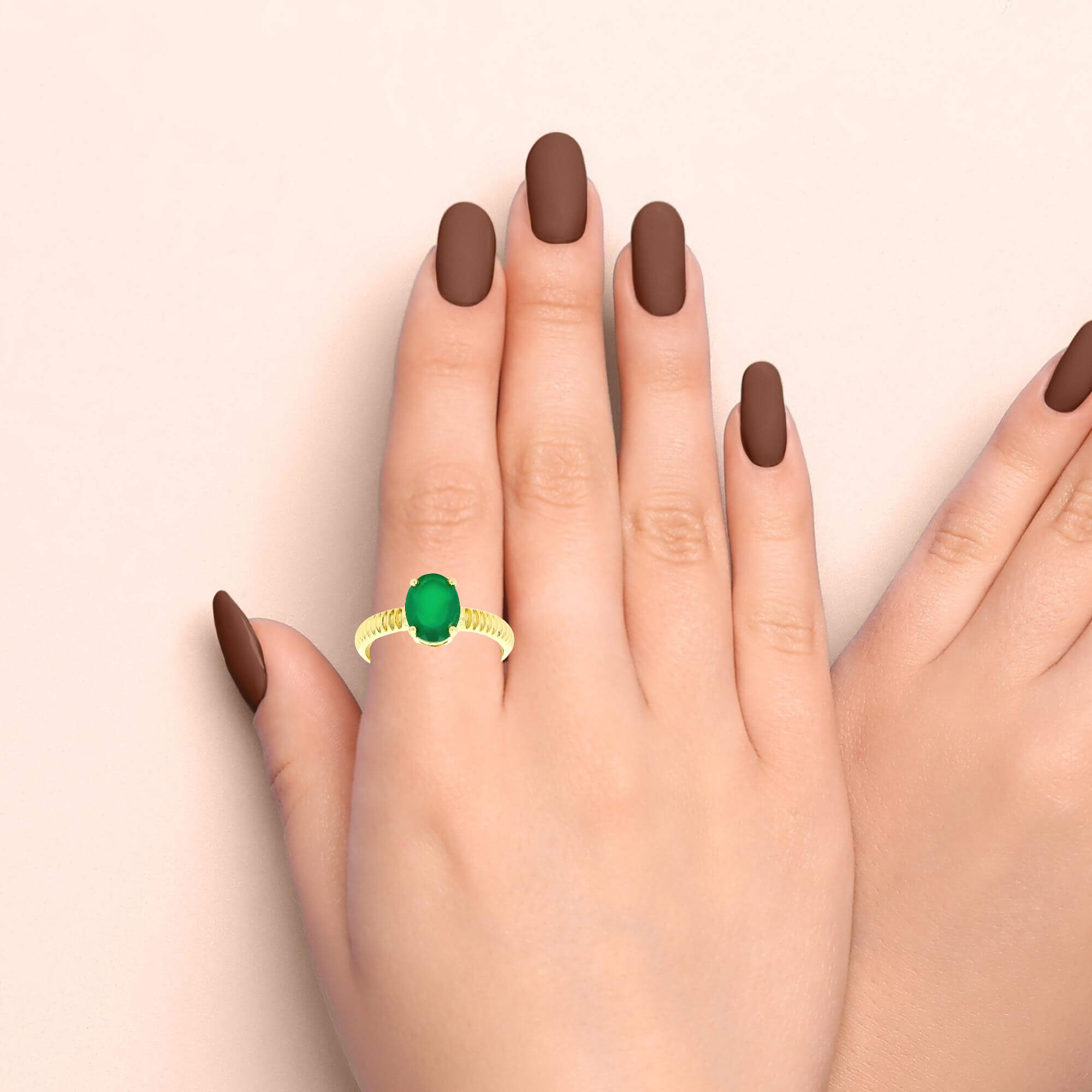 Emerald Shine Gold Ring
