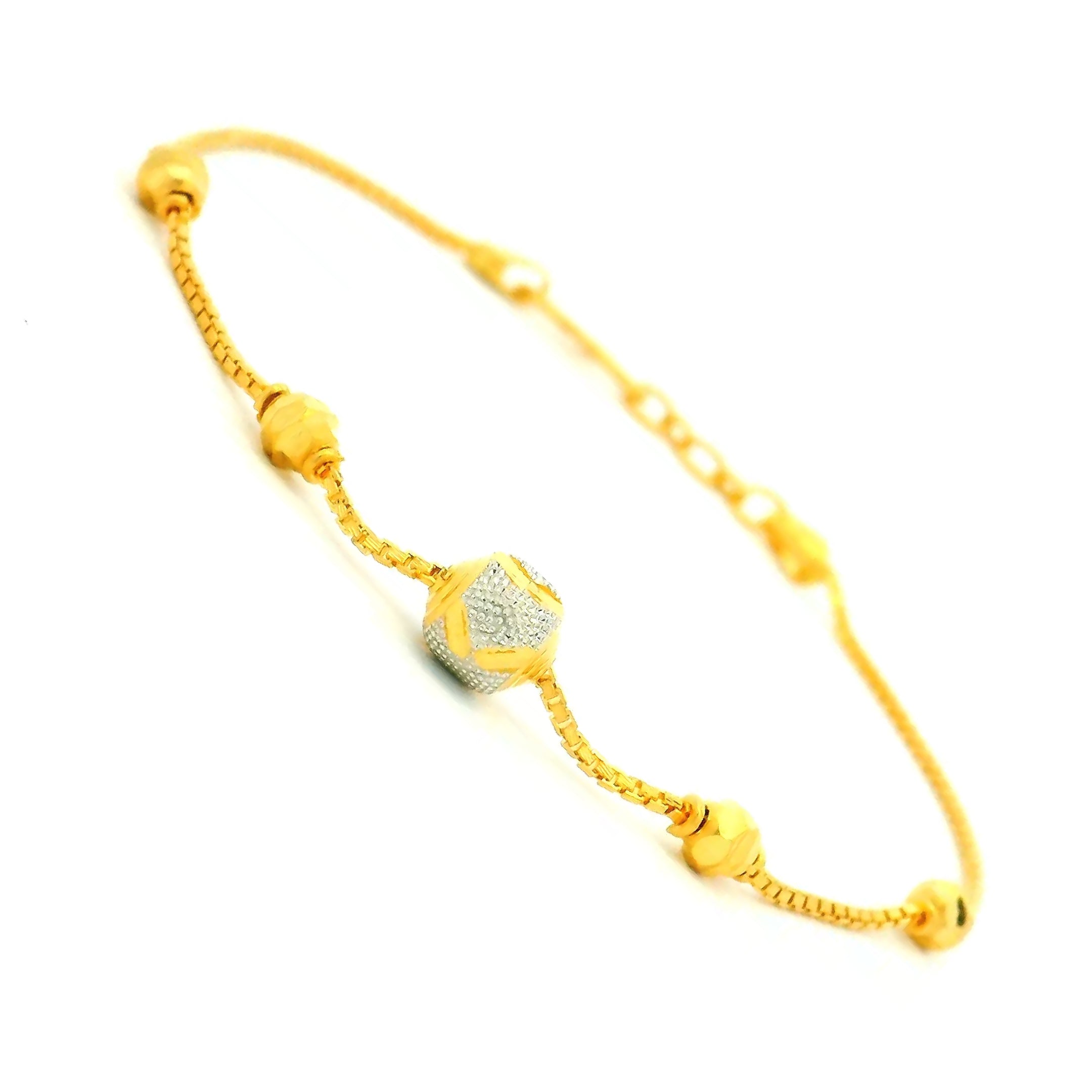 Fascinating Shine Gold Bracelet