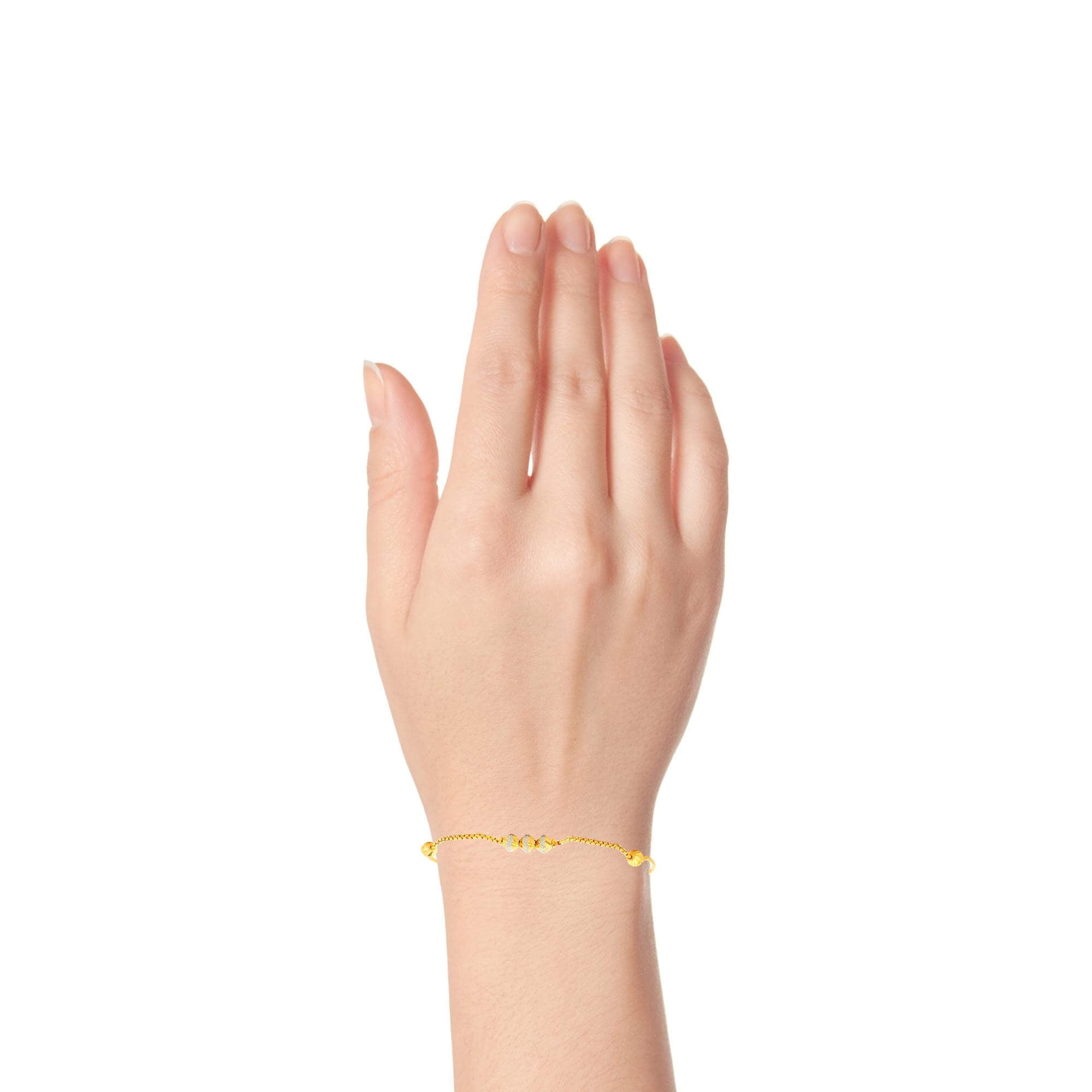 Chic n Stylish Gold Bracelet