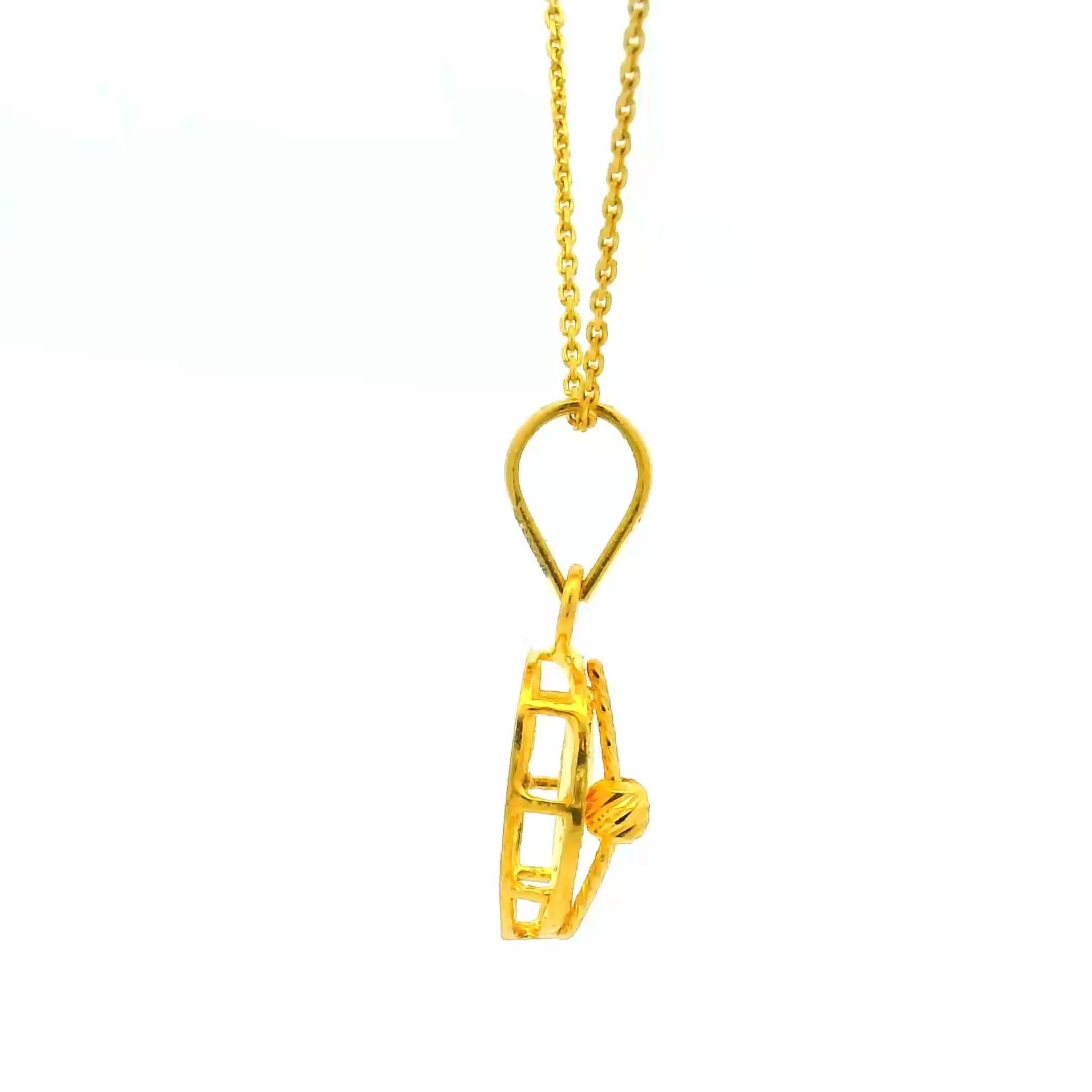 Majestic Glow Gold Pendant