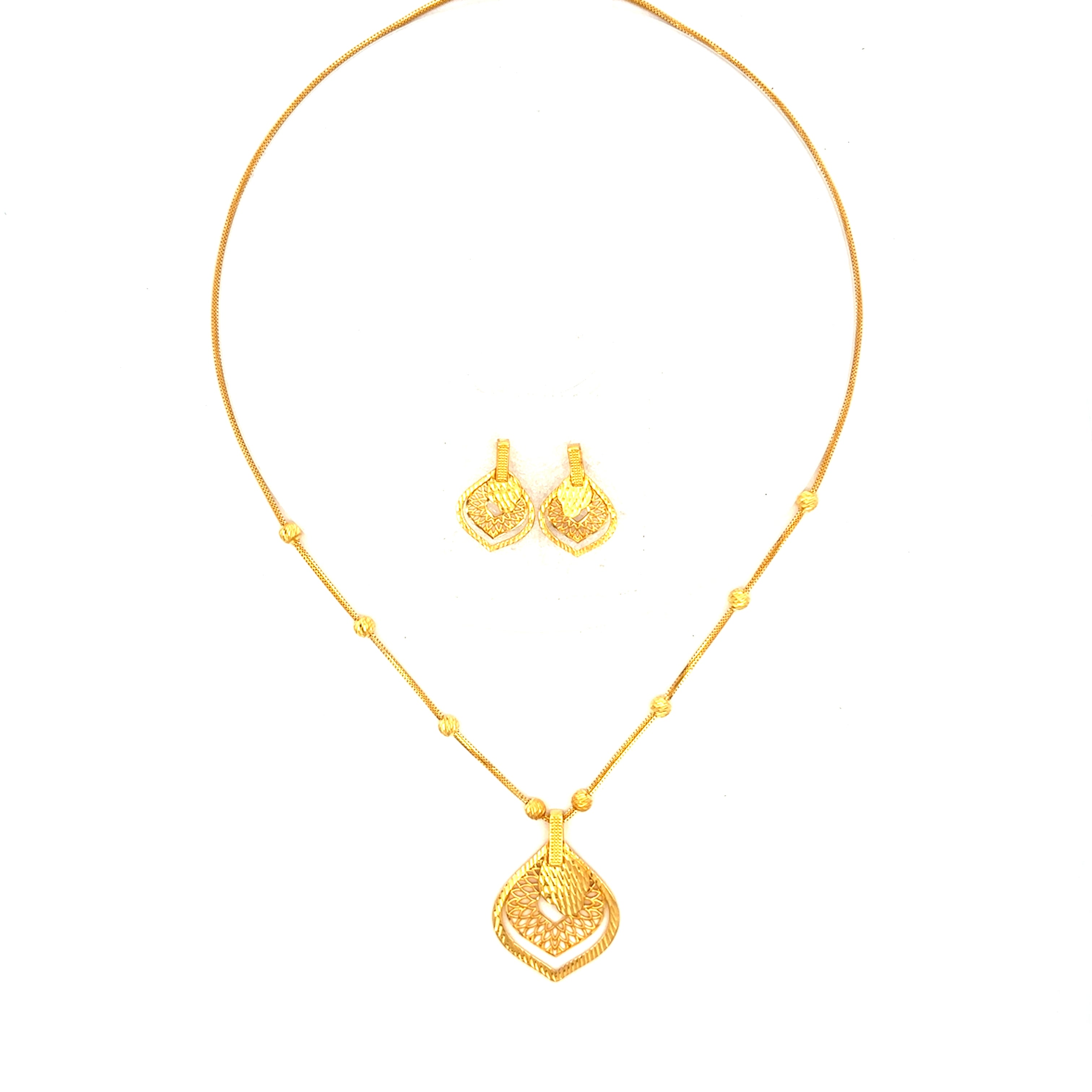 Gold Necklace Set