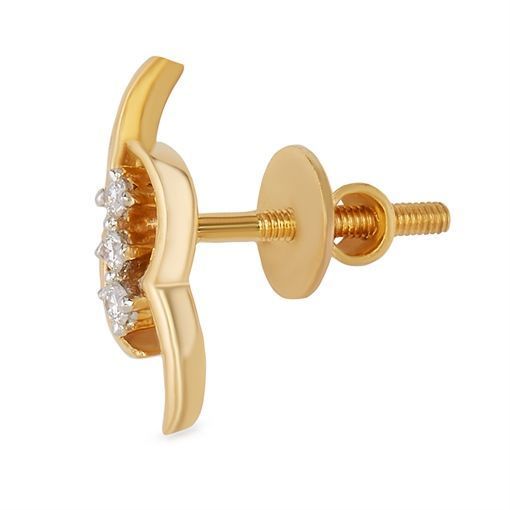 Sleek 18K Diamond Studs for Trendy Look