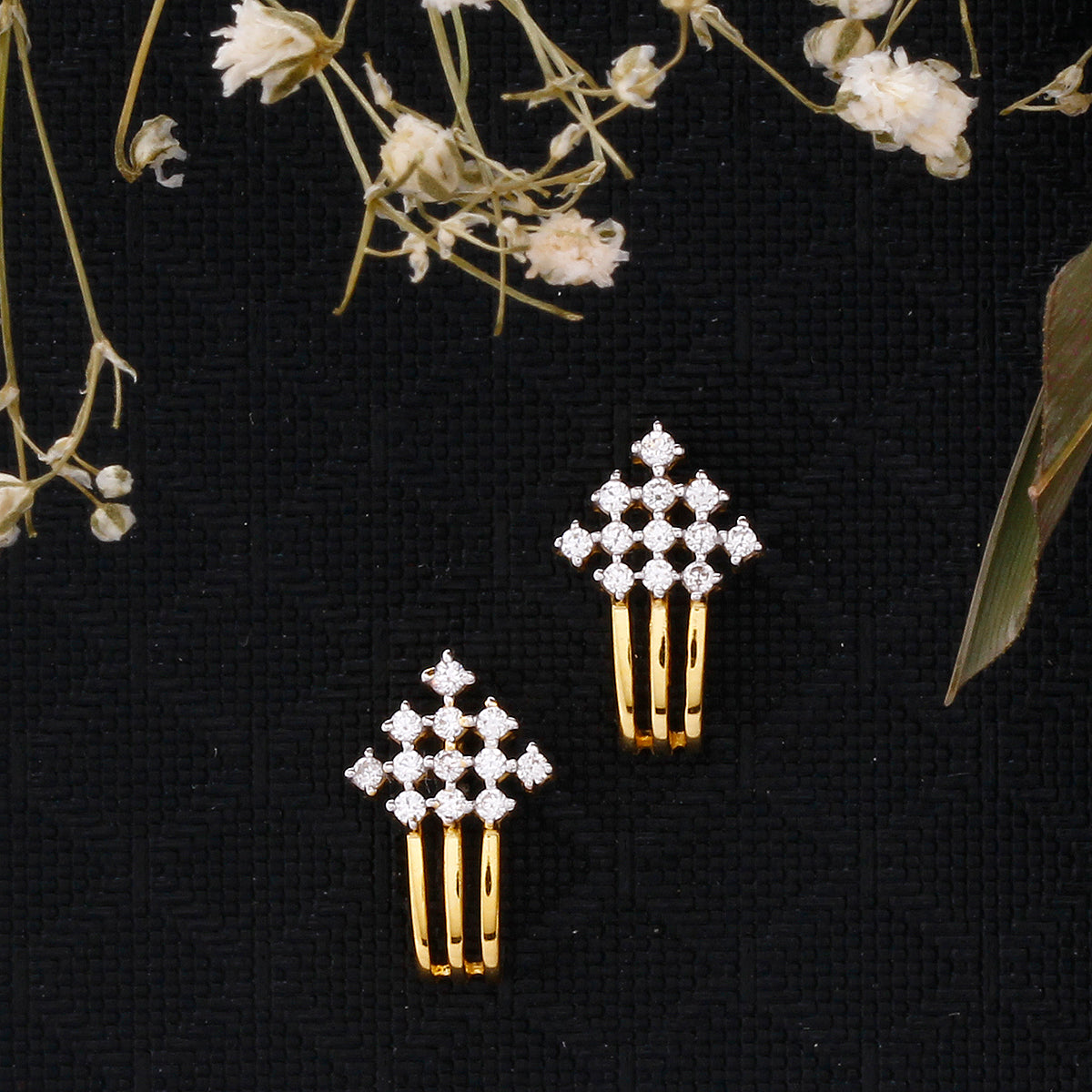 18K Sparkling Elegance Trigonal Gold Studs