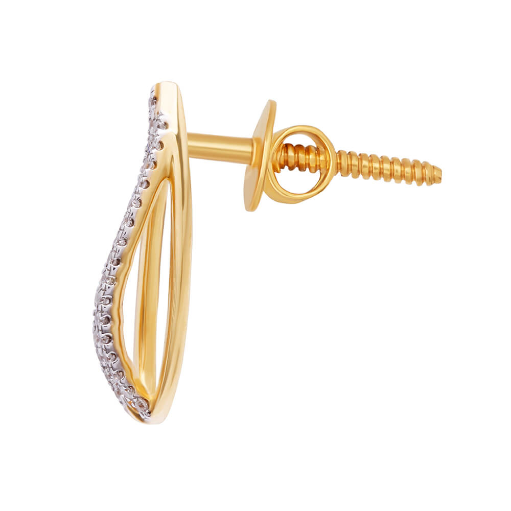 Stylish Glittering Diamond Studs