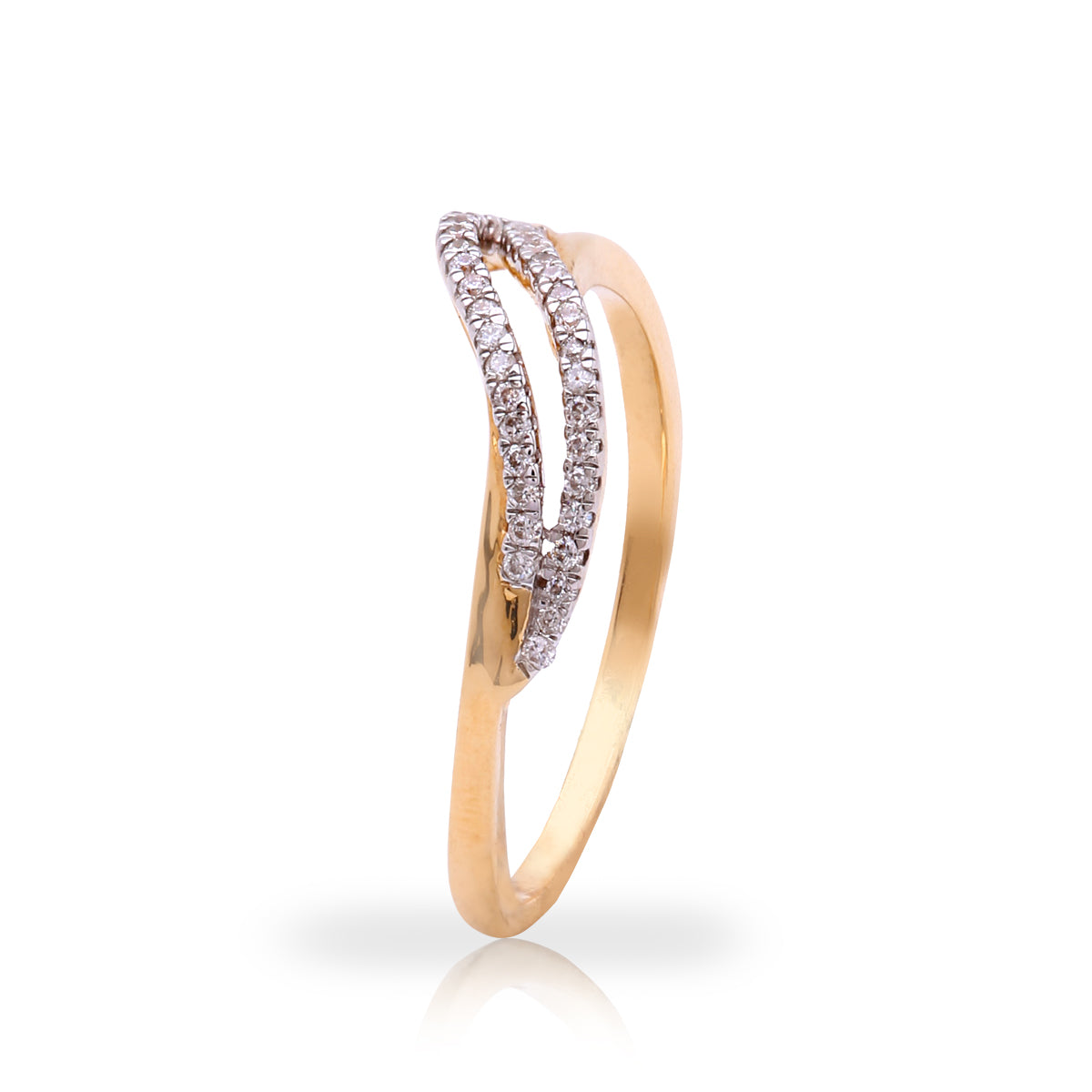 Dazzling Twirl 18K Diamond Ring